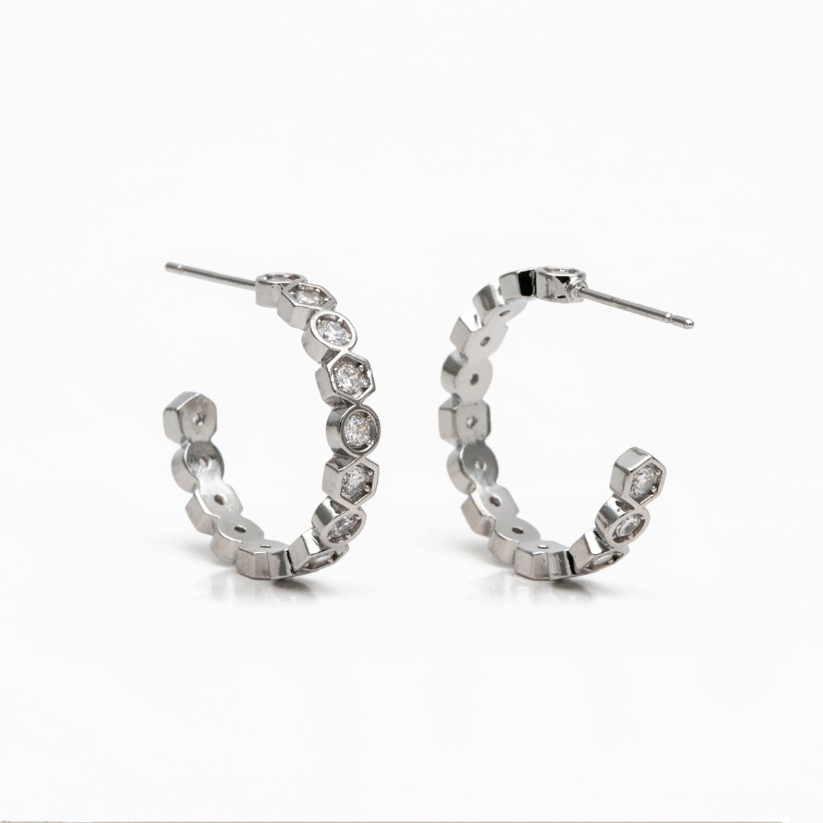 4pcs CZ Pave Gold/ Silver Round Circle Earrings, Gold/ Rhodium plated Brass, Geometric Hoop Stud Earrings (GB-4511)