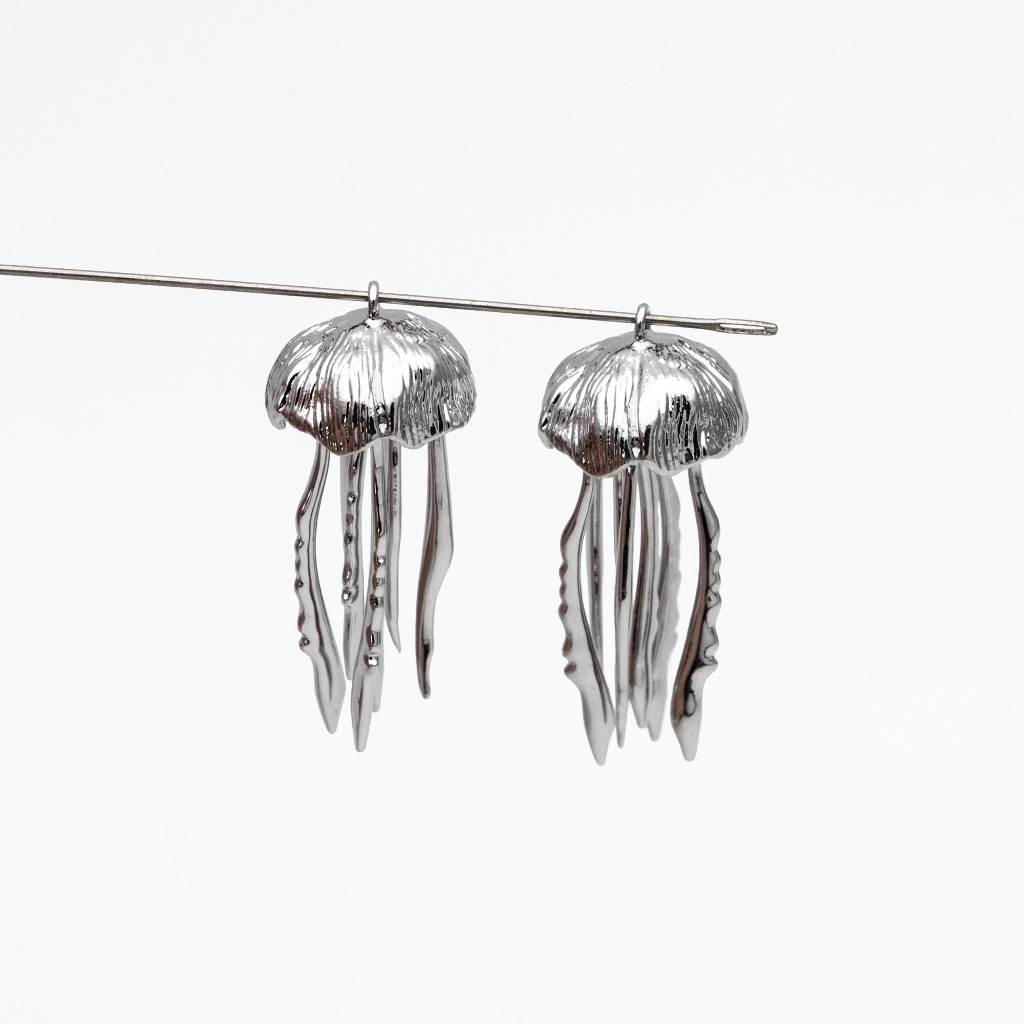 4pcs Gold/ Silver Jellyfish Pendants, 18K Gold/ Rhodium plated Brass Ocean Charms, DIY Supplies Wholesale (GB-4043)