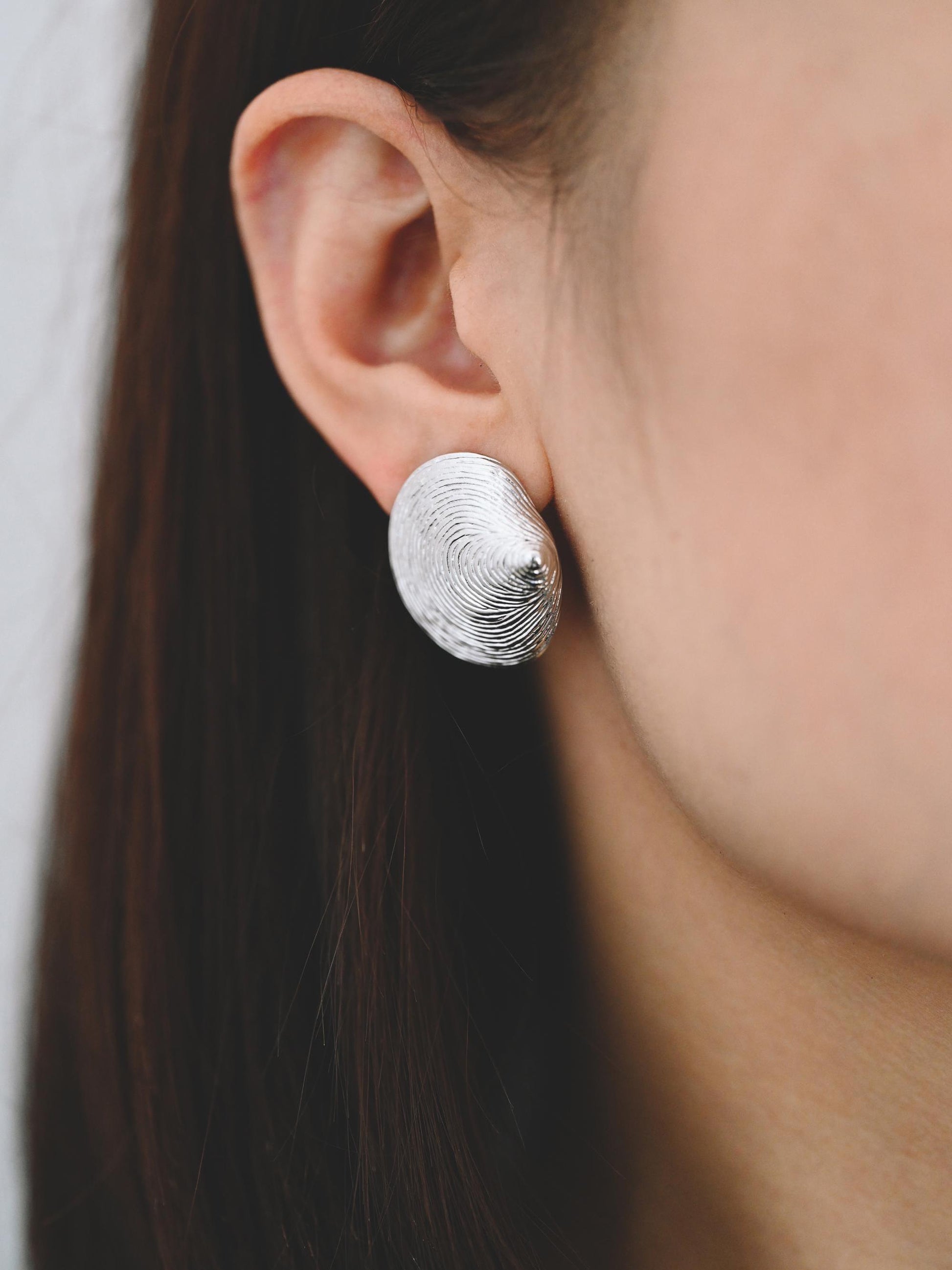 4pcs Gold/ Silver Tone Shell Earrings 25x23mm, Modern Style Earrings, Fashion Earrings,Beach Jewelry (GB-4475)