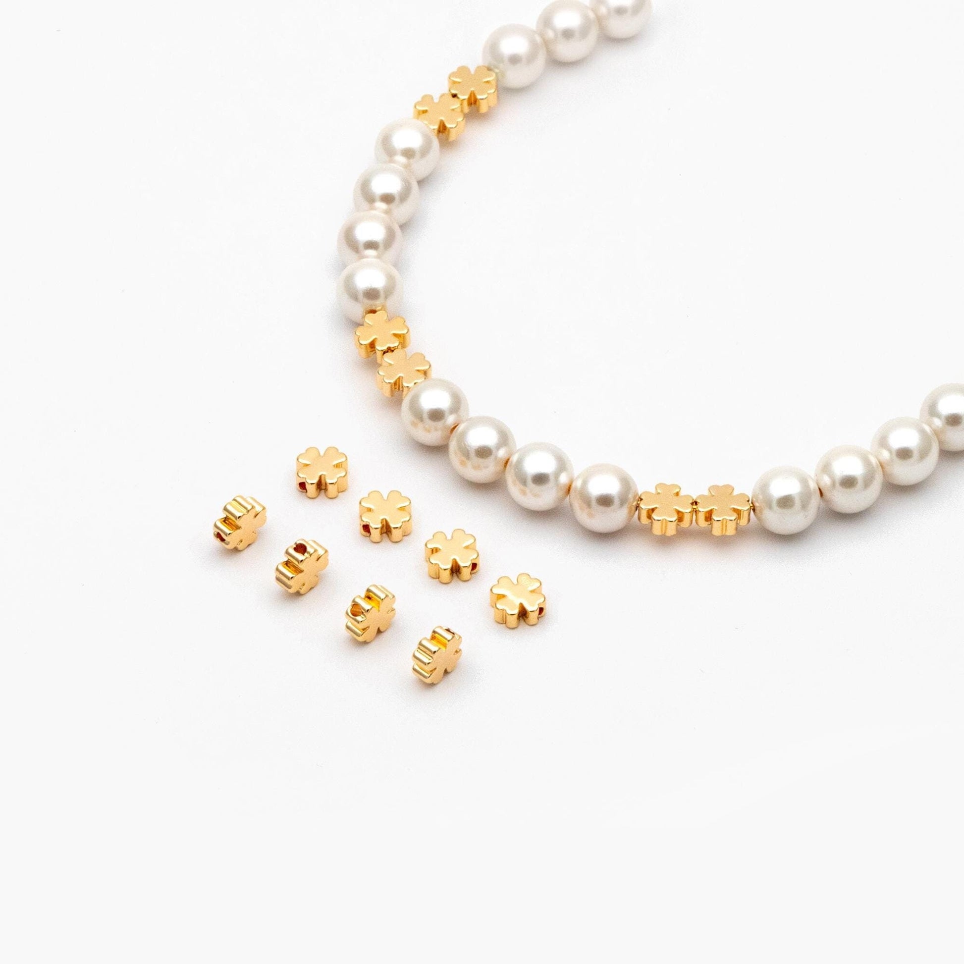 20pcs Gold plated Brass Clover Beads, Drill throught Four-leaf clover Spacers (GB-389)