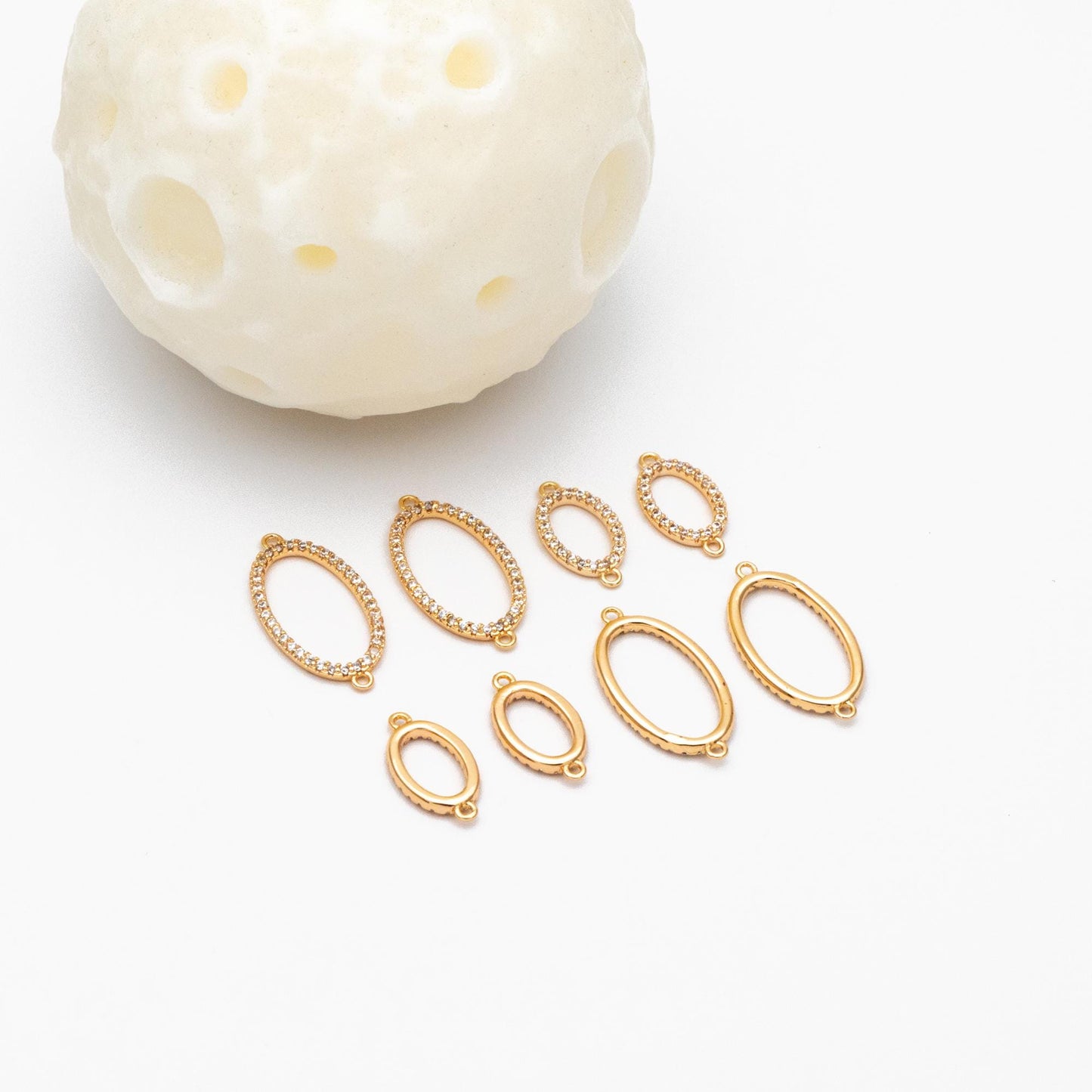 4pcs CZ Pave Gold Oval Link Charms, Gold plated Brass Oval Hoops, Geometric Hoop Circle Connector Pendants (GB-2841)