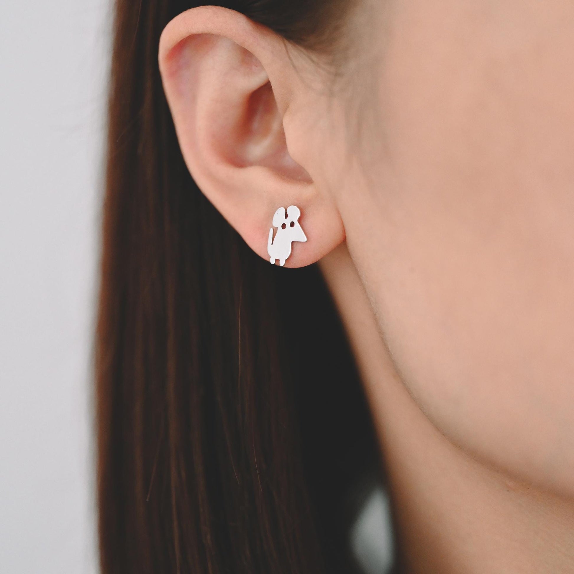 10pcs Gold/ Silver Tone Cute Mouse Earrings, Gold/ Rhodium Plated Brass, Minimalist Animal Stud Earrings (GB-4494)