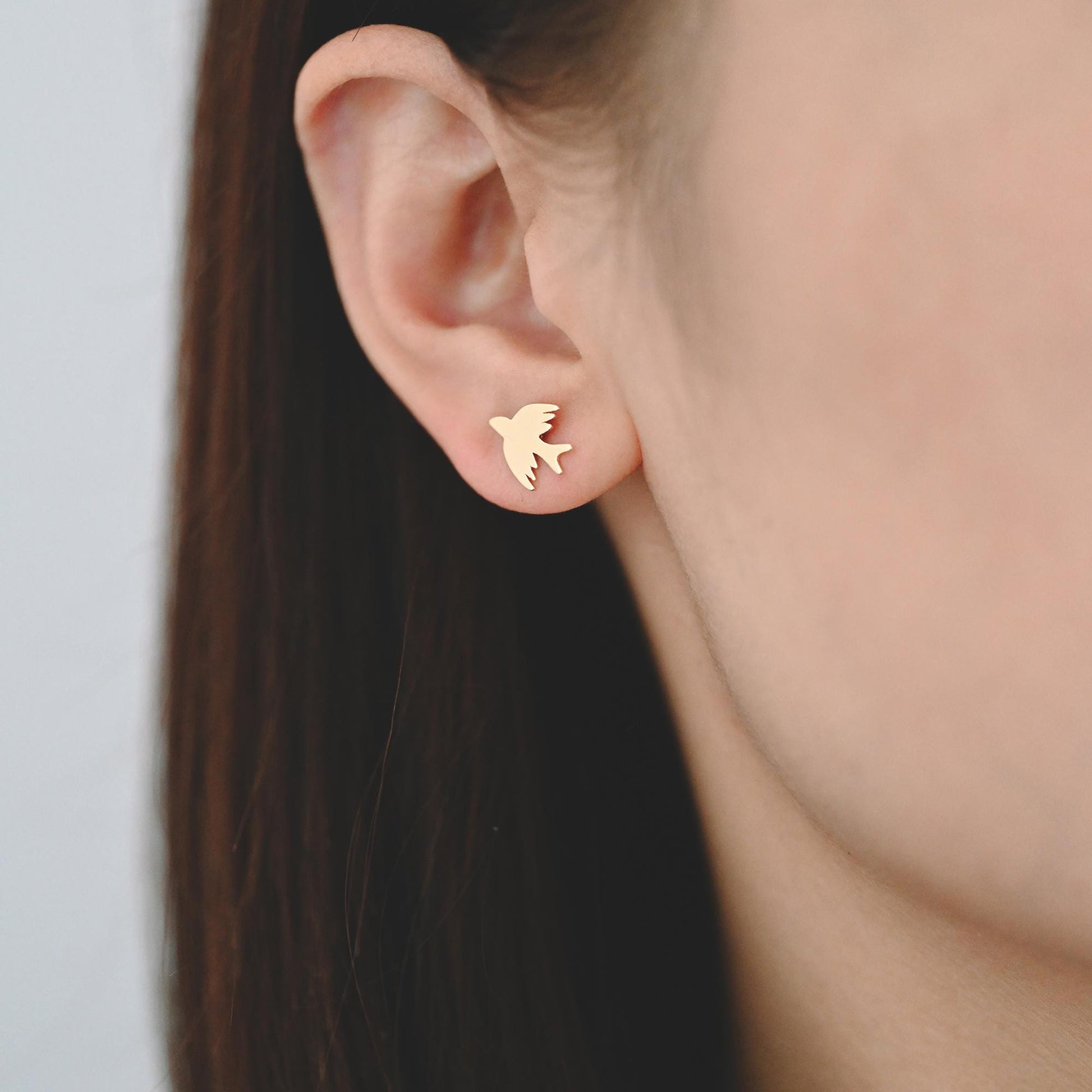 10pcs Gold/ Silver Tone Swallow Earrings, 18K Real Gold/ Rhodium Plated Brass, Minimalist Bird Stud Earrings (GB-4496)