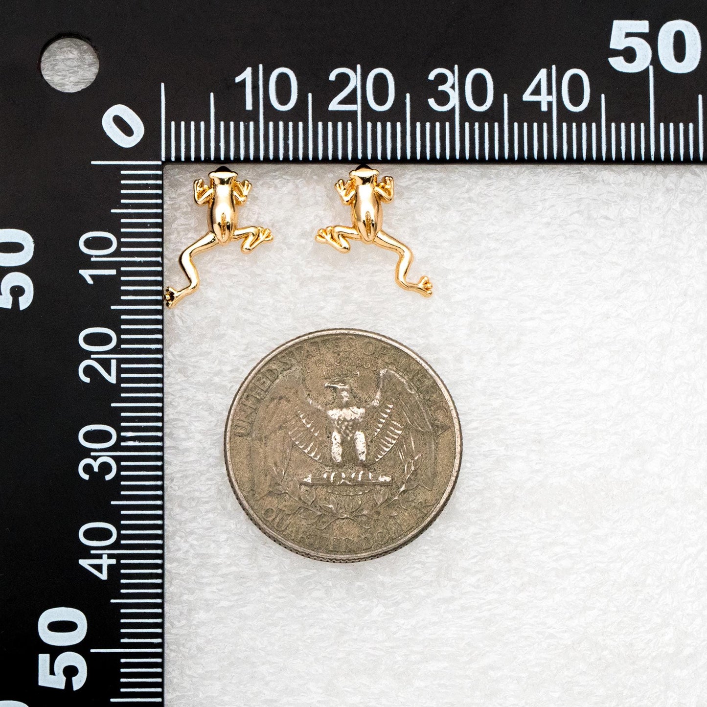 10pcs Gold Frog Earrings, Gold plated Brass, Cute Animal Stud Earrings (GB-4531)