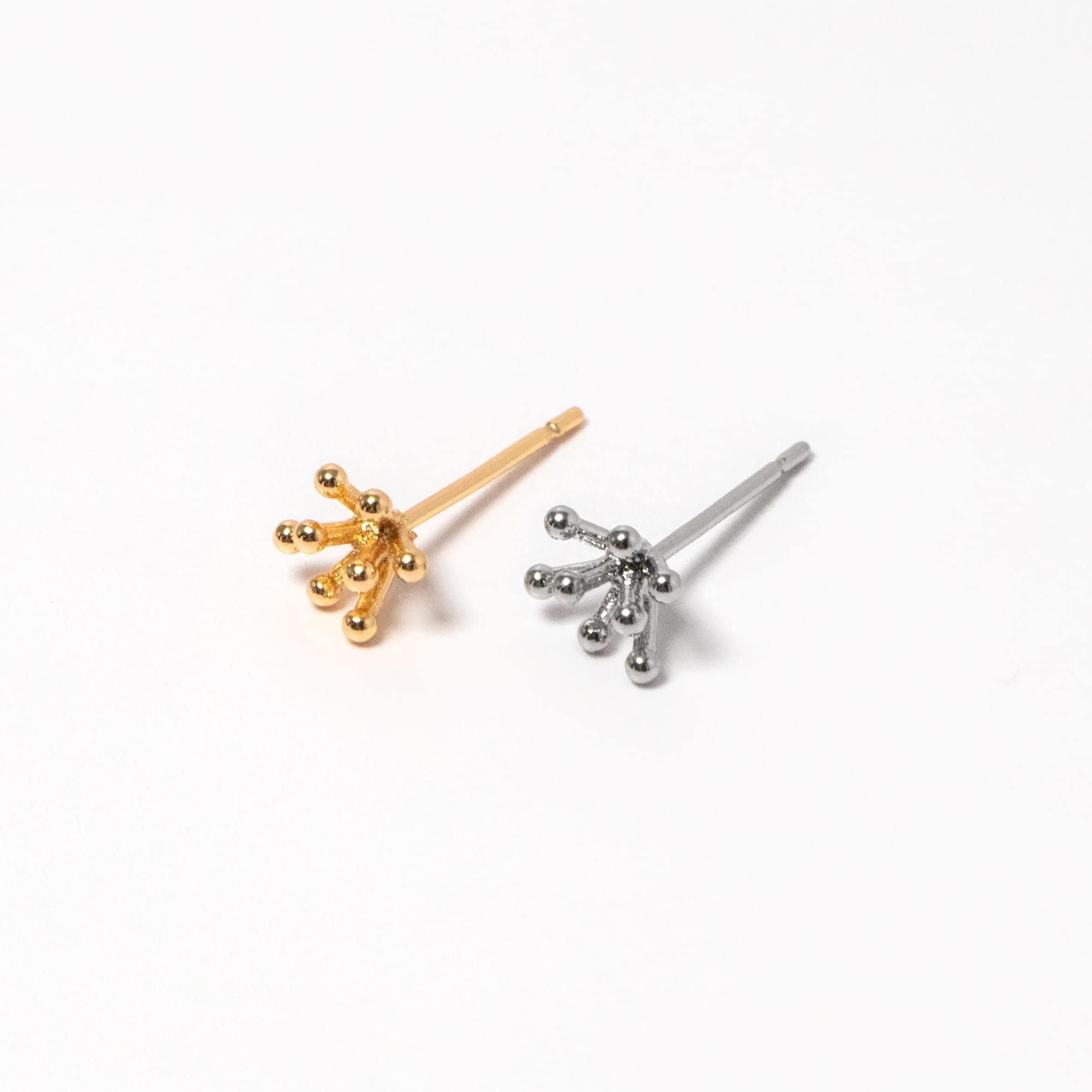 10pcs Gold/ Silver Tone Flower Earrings 6mm, Gold/ Rhodium Plated Brass, Minimalist Stud Earrings (GB-4557)