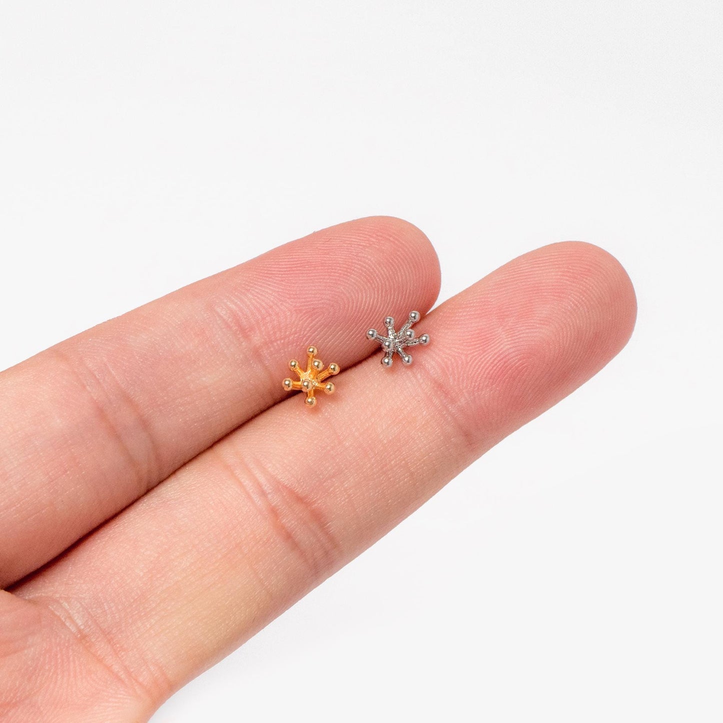 10pcs Gold/ Silver Tone Flower Earrings 6mm, Gold/ Rhodium Plated Brass, Minimalist Stud Earrings (GB-4557)