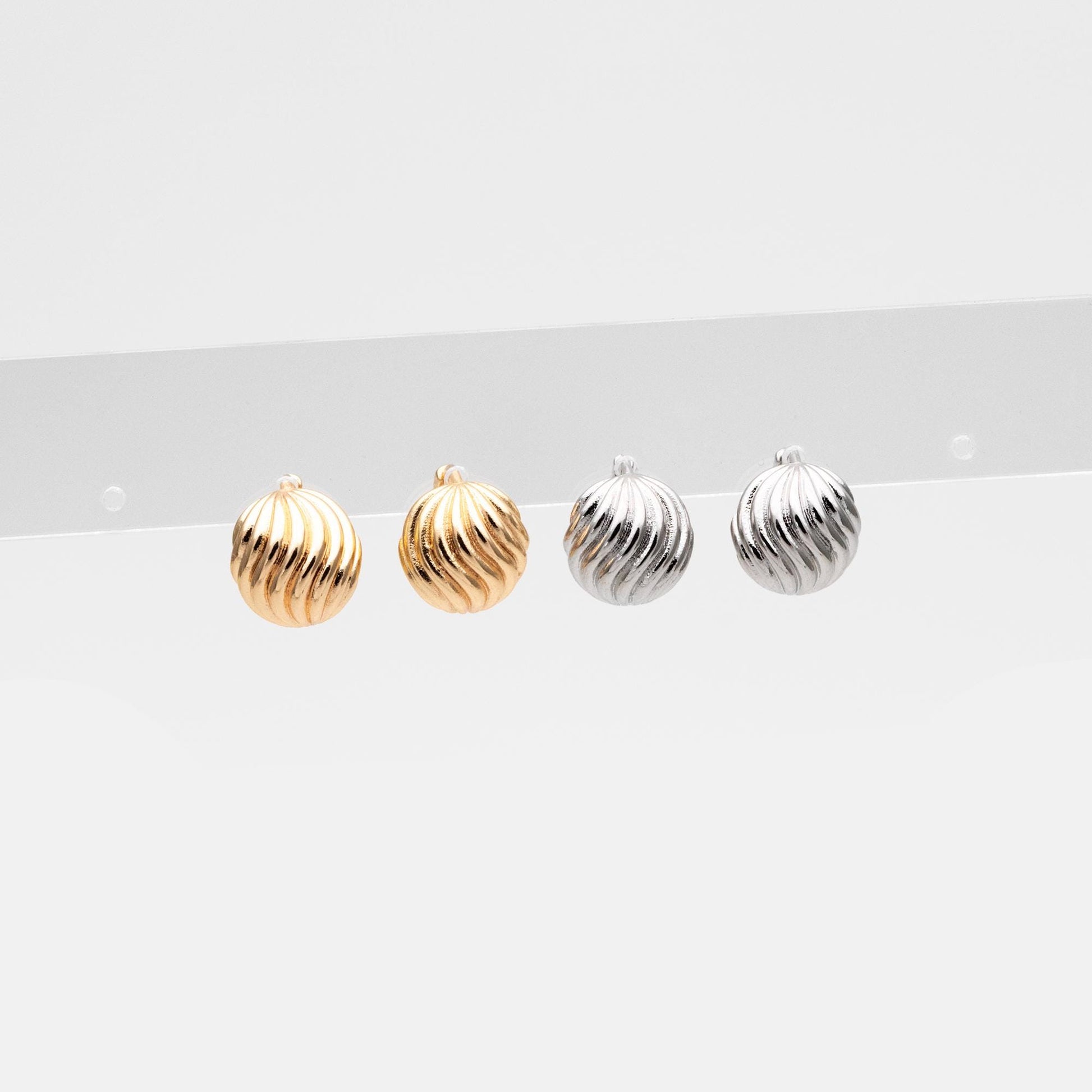 10pcs Gold/ Silver Tone Oval Earrings, 18K Real Gold/ Rhodium plated Brass, Dainty Hoop Earrings (GB-4575)