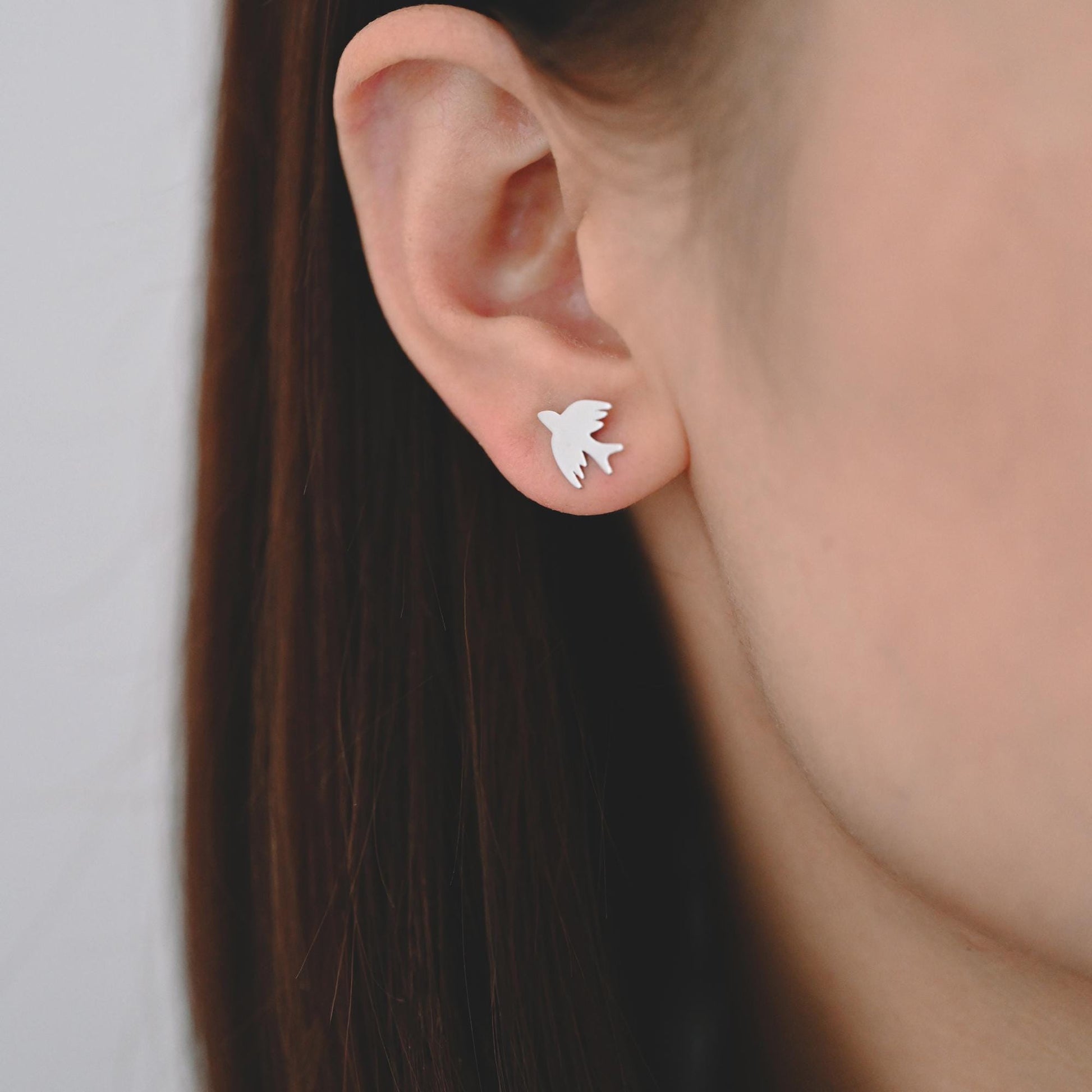 10pcs Gold/ Silver Tone Swallow Earrings, 18K Real Gold/ Rhodium Plated Brass, Minimalist Bird Stud Earrings (GB-4496)