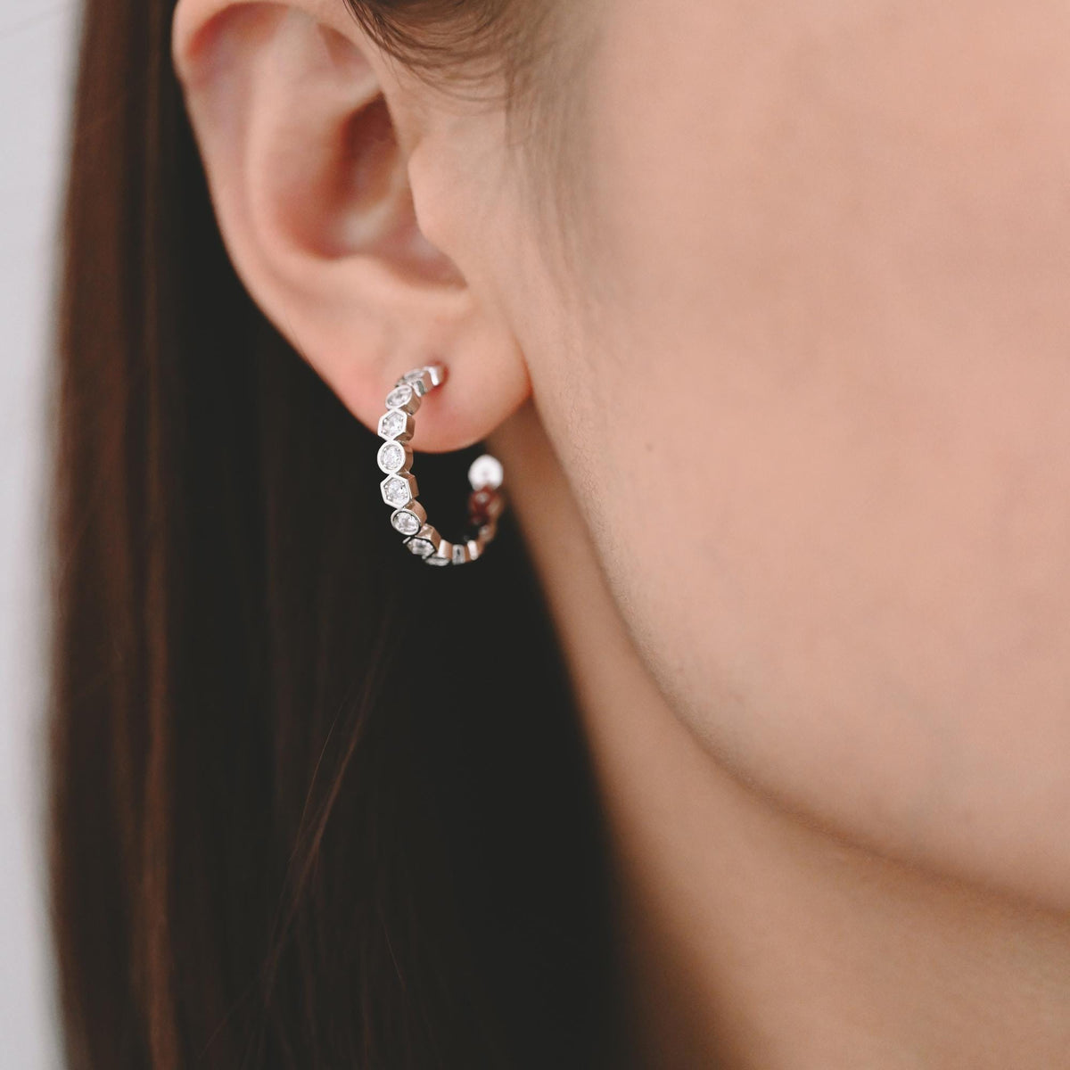 4pcs CZ Pave Gold/ Silver Round Circle Earrings, Gold/ Rhodium plated Brass, Geometric Hoop Stud Earrings (GB-4511)