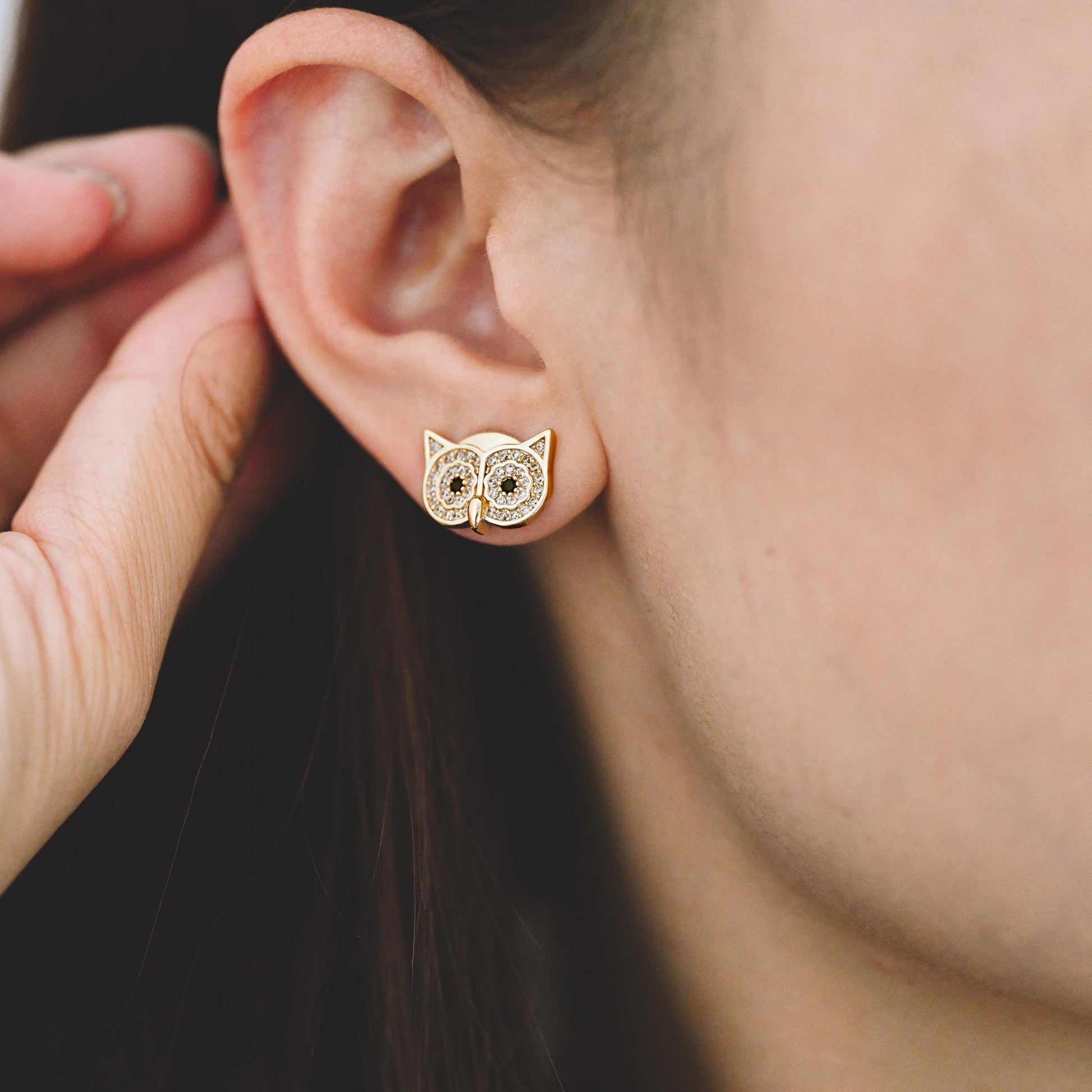 4pcs CZ Pave Gold/ Silver Tone Owl Earrings 11x14mm, Gold/ Rhodium Plated Brass, Bird Stud Earrings (GB-4513)