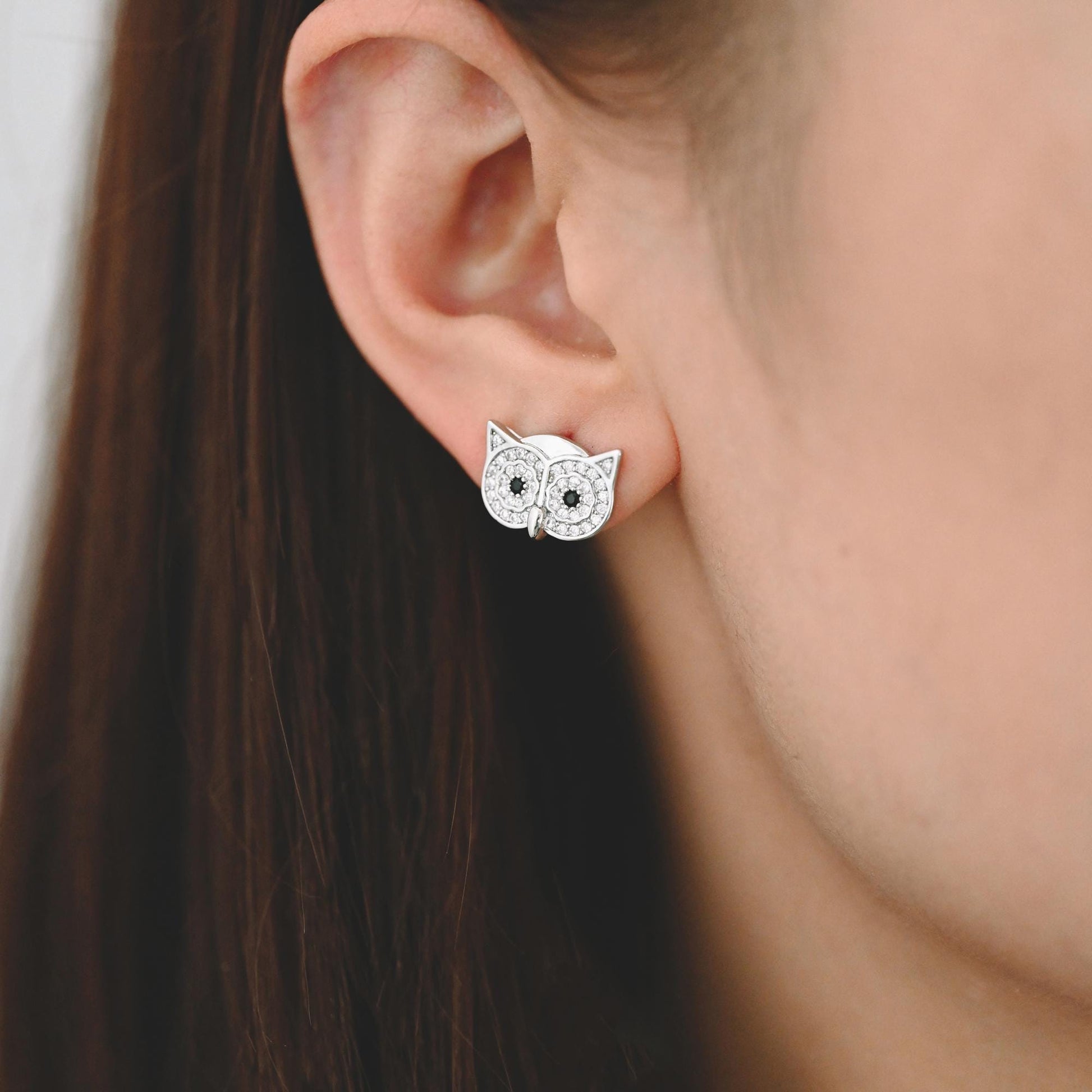 4pcs CZ Pave Gold/ Silver Tone Owl Earrings 11x14mm, Gold/ Rhodium Plated Brass, Bird Stud Earrings (GB-4513)