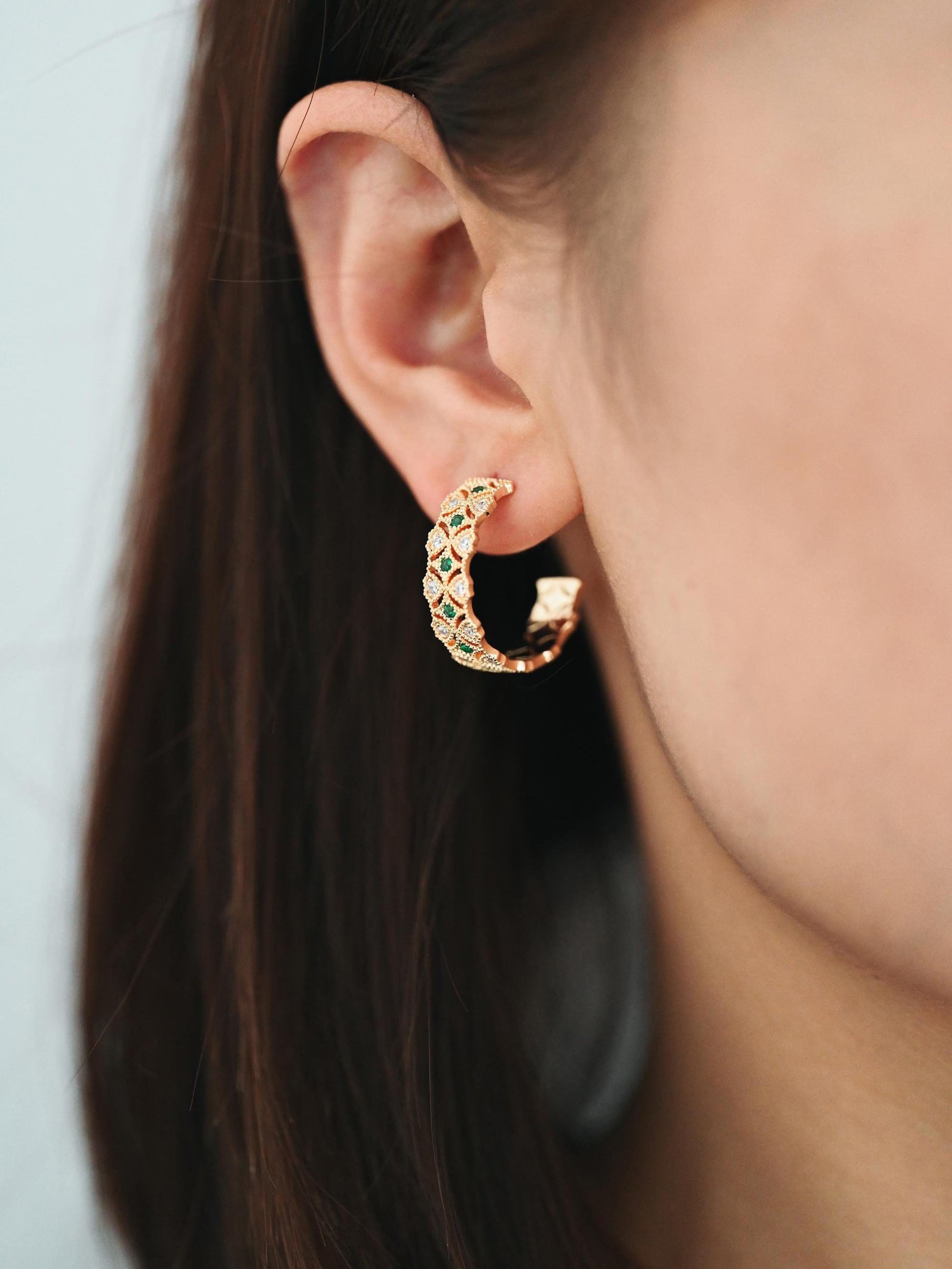 4pcs CZ Pave Gold/ Silver Round Circle Earrings, Gold/ Rhodium plated Brass, Geometric Hoop Stud Earrings (GB-4516)