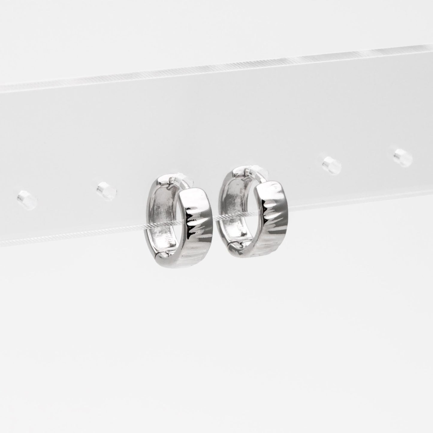 4pcs Gold/ Silver Wrinkled Hoop Earrings, Gold Huggie Earrings, Gold Hoops, Huggies (GB-4291)