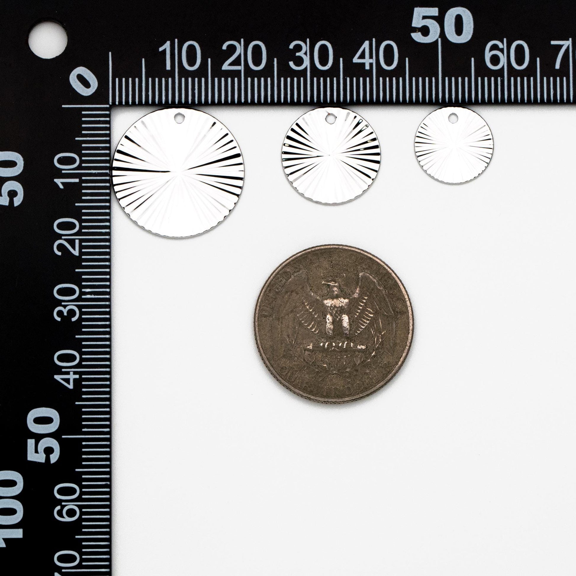 10pcs Gold/ Silver Round Disc Charms 12/ 15/ 20mm, 18K Gold/ Rhodium plated Brass Disk Pendants (GB-3274)