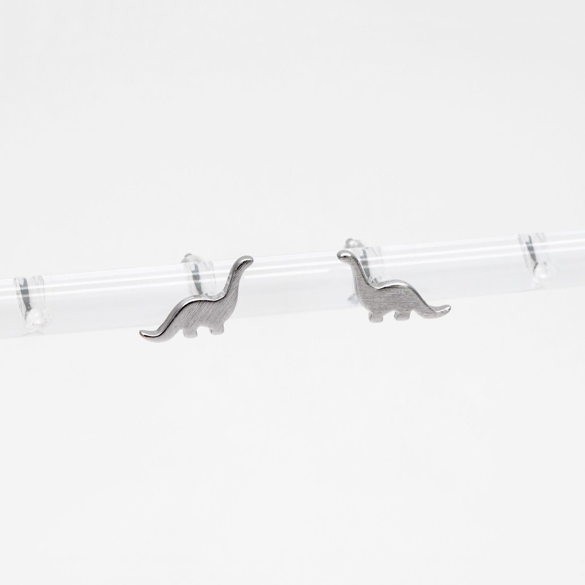 10pcs Gold/ Silver Brushed Dinosaur Earrings 6.5x10mm, Tiny Stud Earrings (GB-4209)