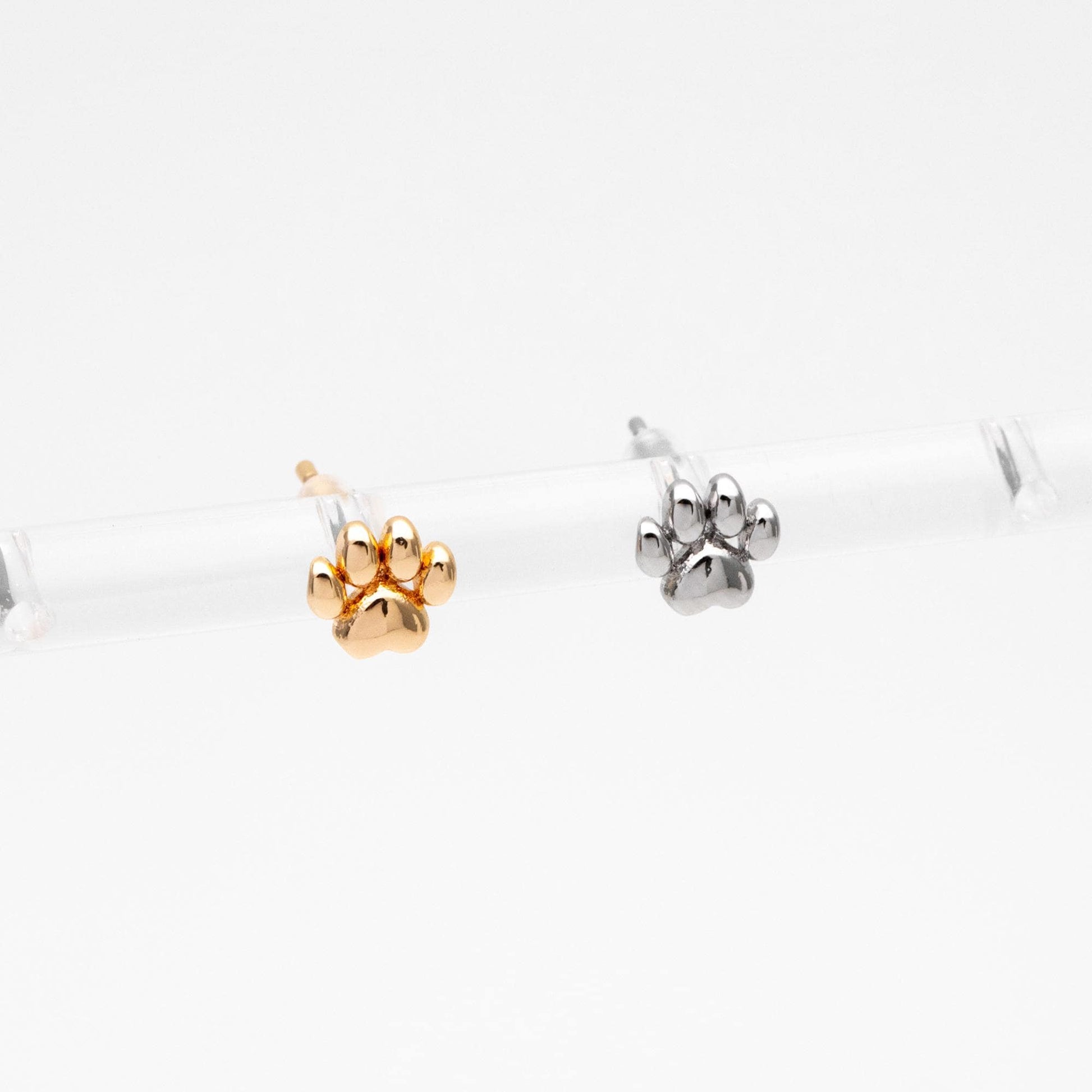 10pcs Gold/ Silver Tone Pet Paw Print Earrings 6x6mm, 18K Gold/ Rhodium Plated Brass, Minimalist Stud Earring (GB-4590)