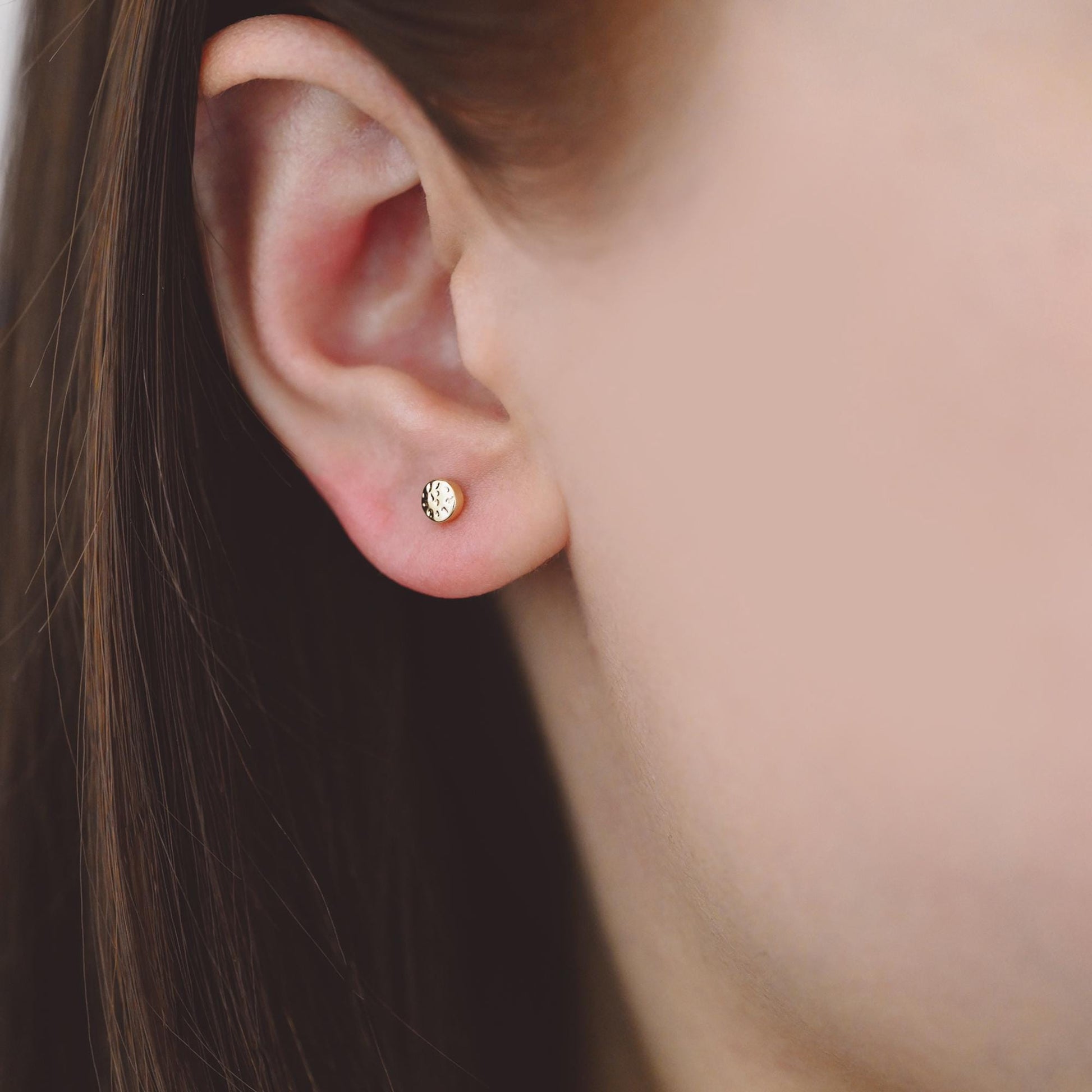 10pcs Gold/ Silver Hammered Round Coin Stud Earring, 18K Gold/ Rhodium plated Brass, Geometric Ear Posts (GB-2950)