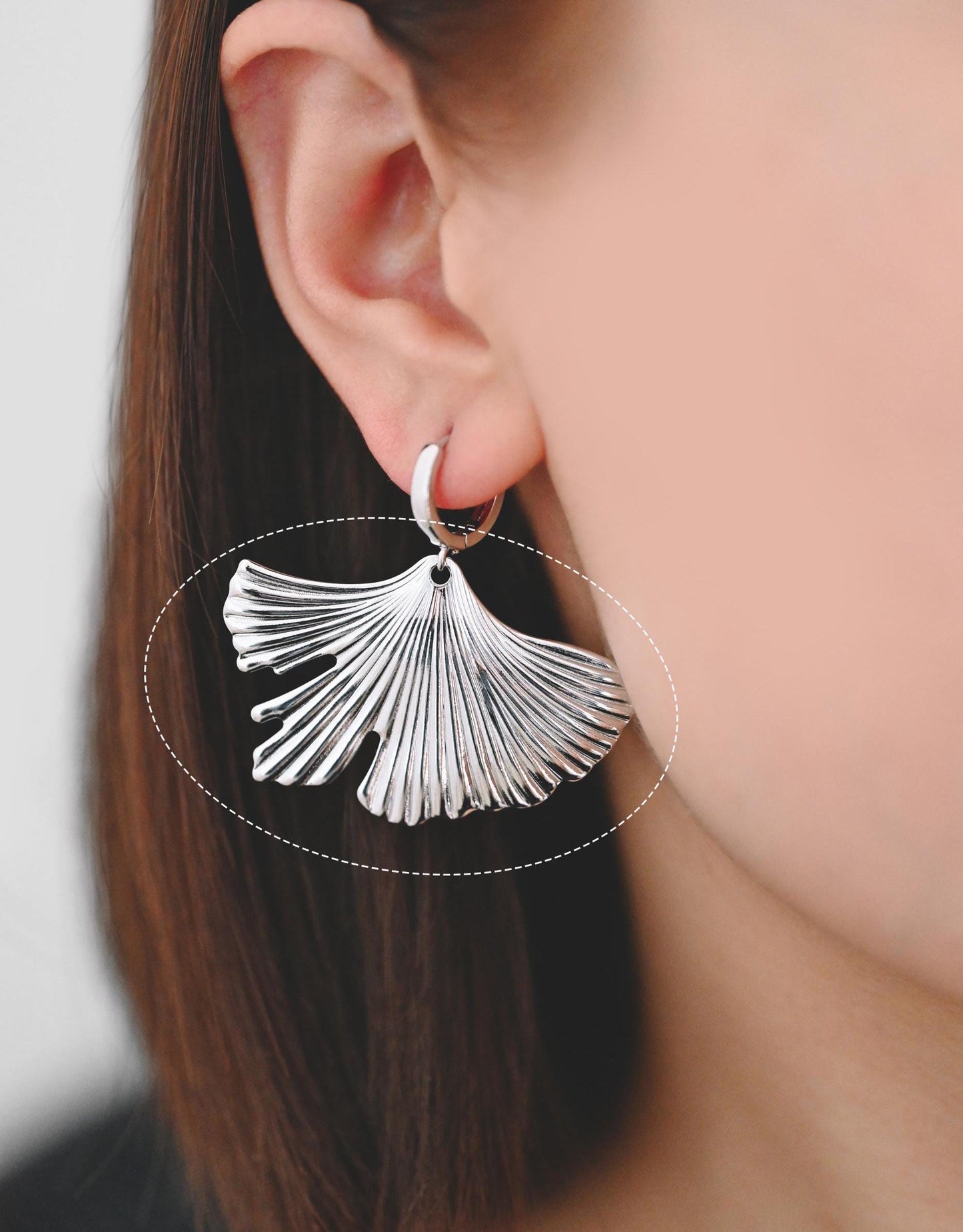 10pcs Gold/ Rhodium plated Brass Ginkgo Leaf Pendant Charms 30x46mm, Lead Nickel Free (GB-3057-C)