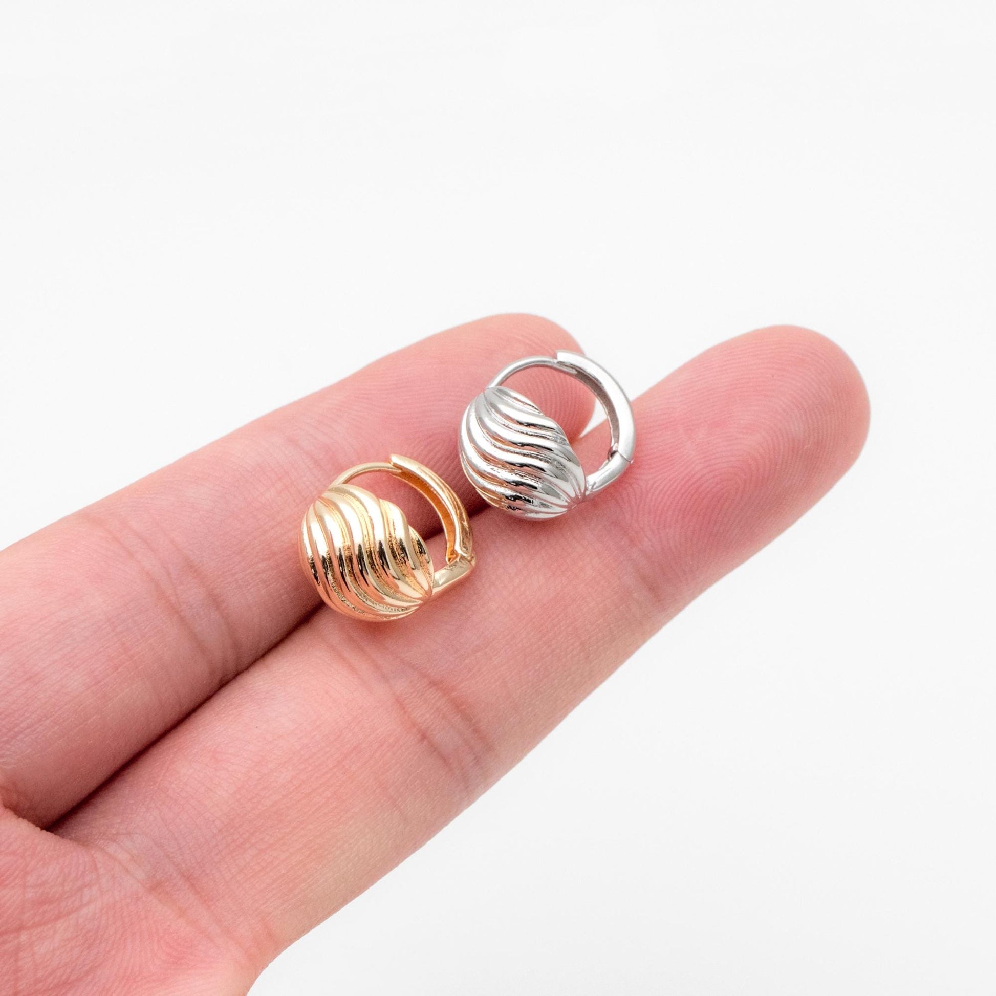 10pcs Gold/ Silver Tone Oval Earrings, 18K Real Gold/ Rhodium plated Brass, Dainty Hoop Earrings (GB-4575)