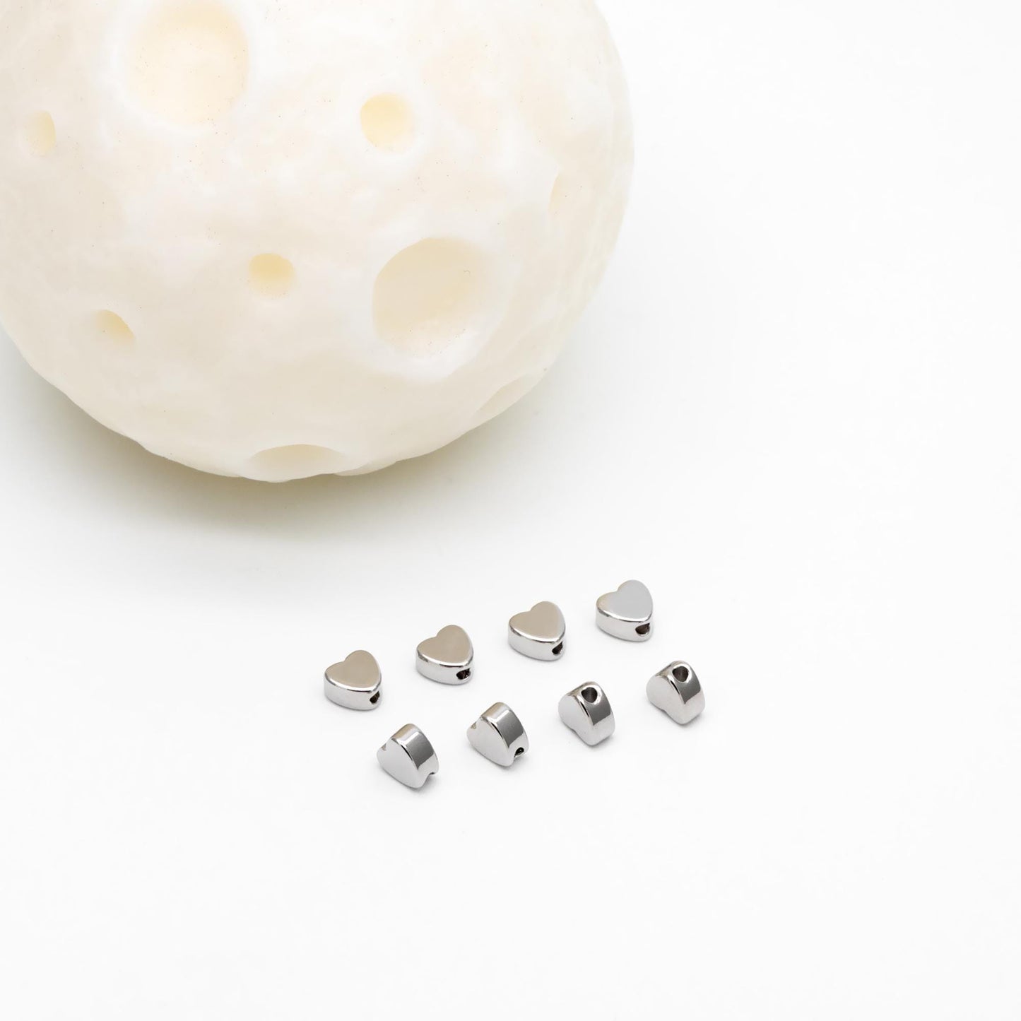 10pcs Rhodium plated Brass Heart Beads, Silver tone Heart Spacers 5mm (GB-1611)