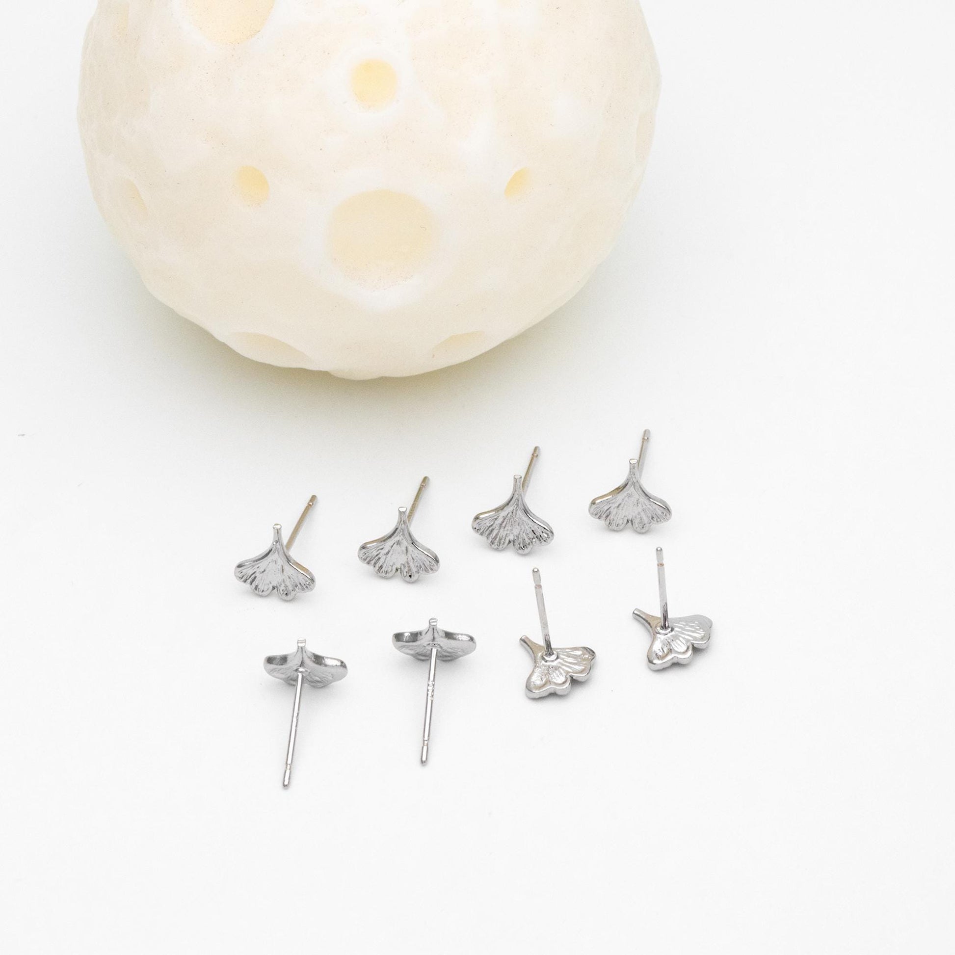 10pcs Gold/ Silver Ginkgo Leaf Ear Posts 9x8mm, Gold/ Rhodium Plated Brass Minimalist Stud Earrings (GB-3290)