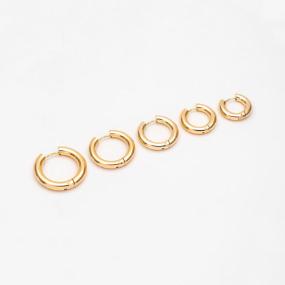 4pcs Gold/ Silver Tone Chunky Hoop Huggies, 4mm Thick, 18/ 20/ 22/ 24/ 26mm, Stainless Steel Hoop Earrings, Minimalist Earrings (GB-3301)