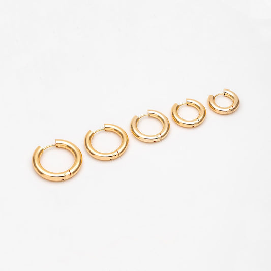 4pcs Gold/ Silver Tone Chunky Hoop Huggies, 4mm Thick, 18/ 20/ 22/ 24/ 26mm, Stainless Steel Hoop Earrings, Minimalist Earrings (GB-3301)
