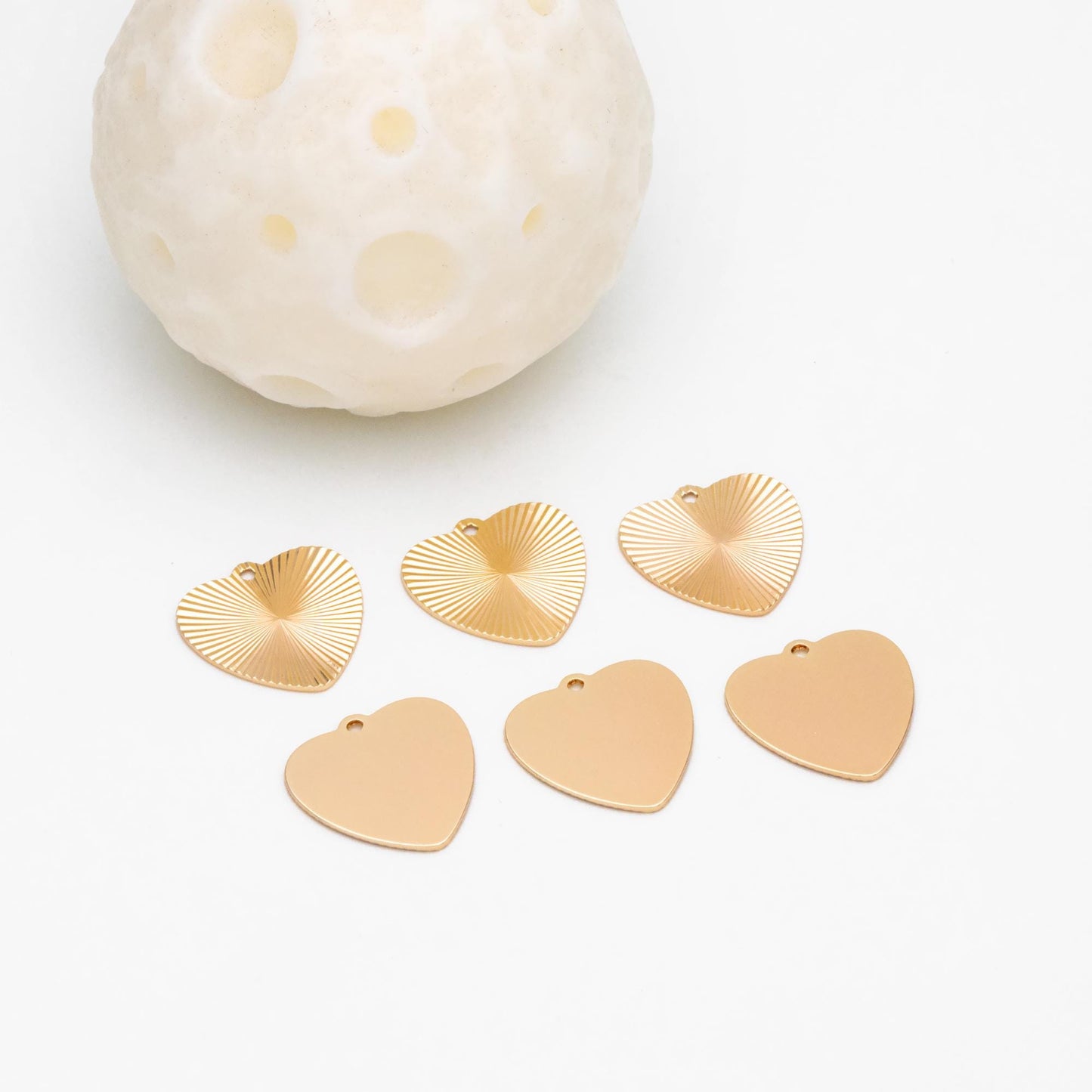 10pcs Gold Heart Charm Pendants, Earring Findings, Jewelry Making, Diy Material, Jewelry Supplies (GB-2151)
