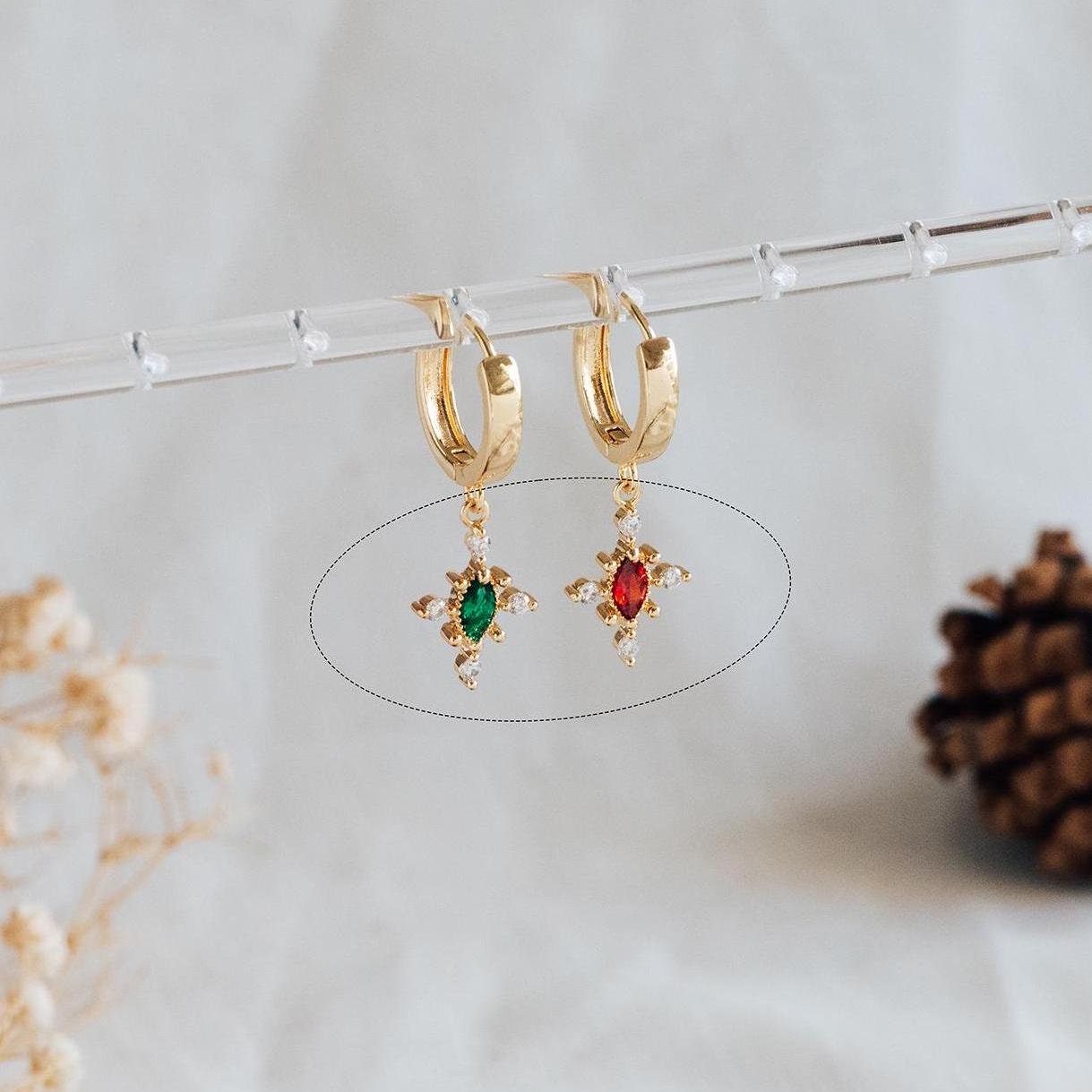 10pcs CZ pave Emerald Charm 17x11mm, Gold Plated Brass Cross Charm Pendant (GB-1276)