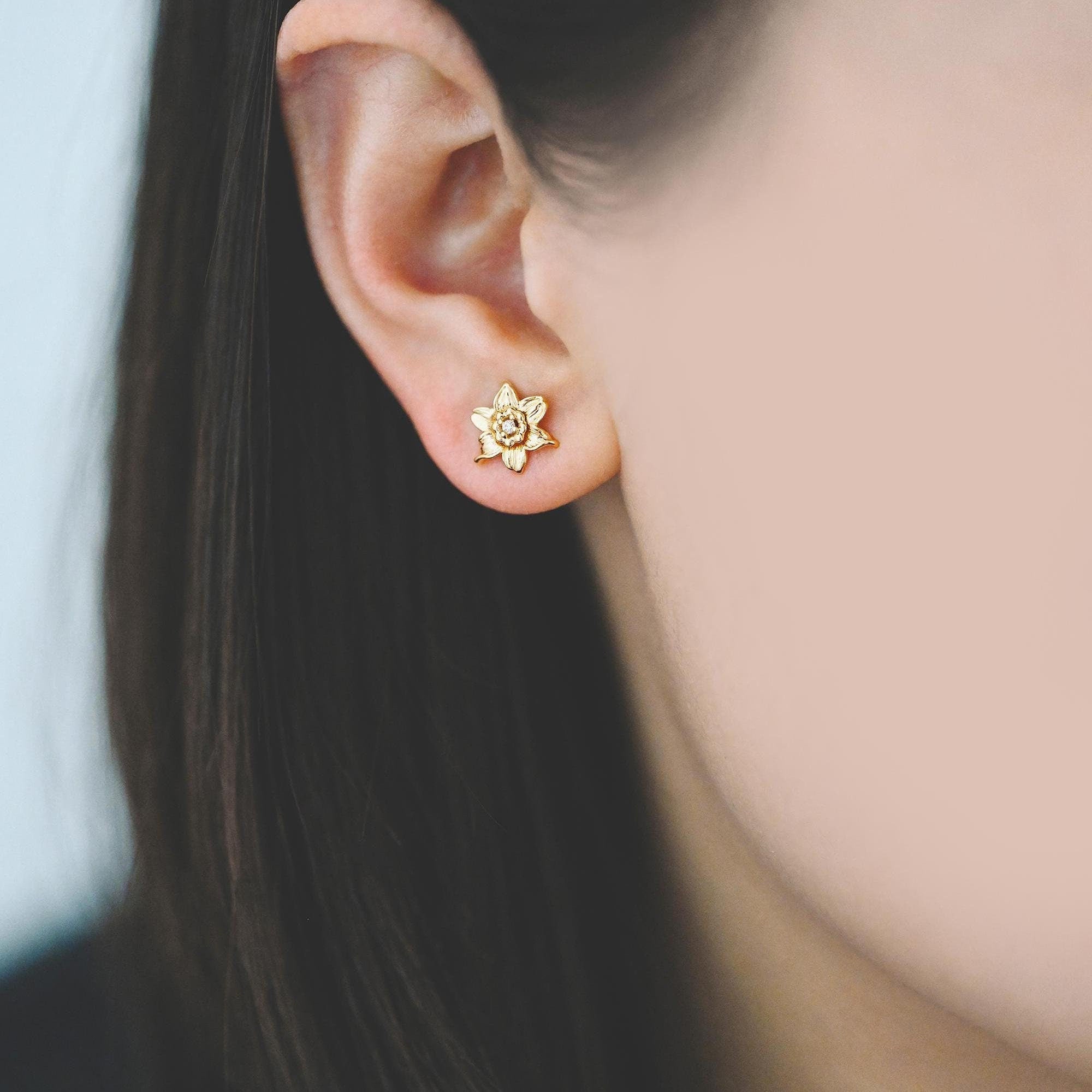 10pcs CZ Pave Gold Flower Earrings: 18K Real Gold Plated Brass Studs (GB-4036)