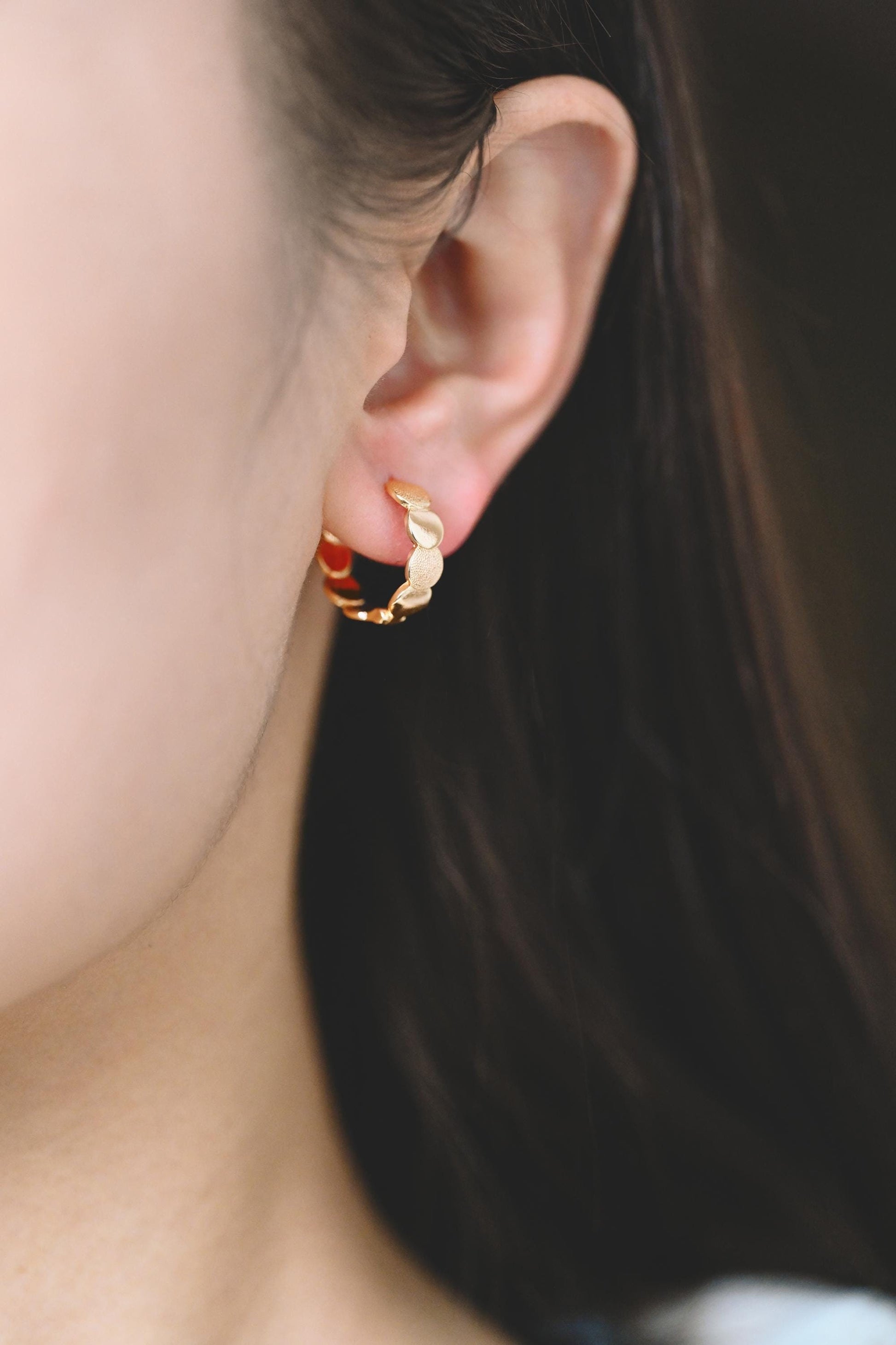 4pcs Gold/ Silver Round Disc Hoop Earrings , Gold/ Rhodium plated Brass Huggie Earrings 15mm, Minimalist Circle Earrings (GB-3530)