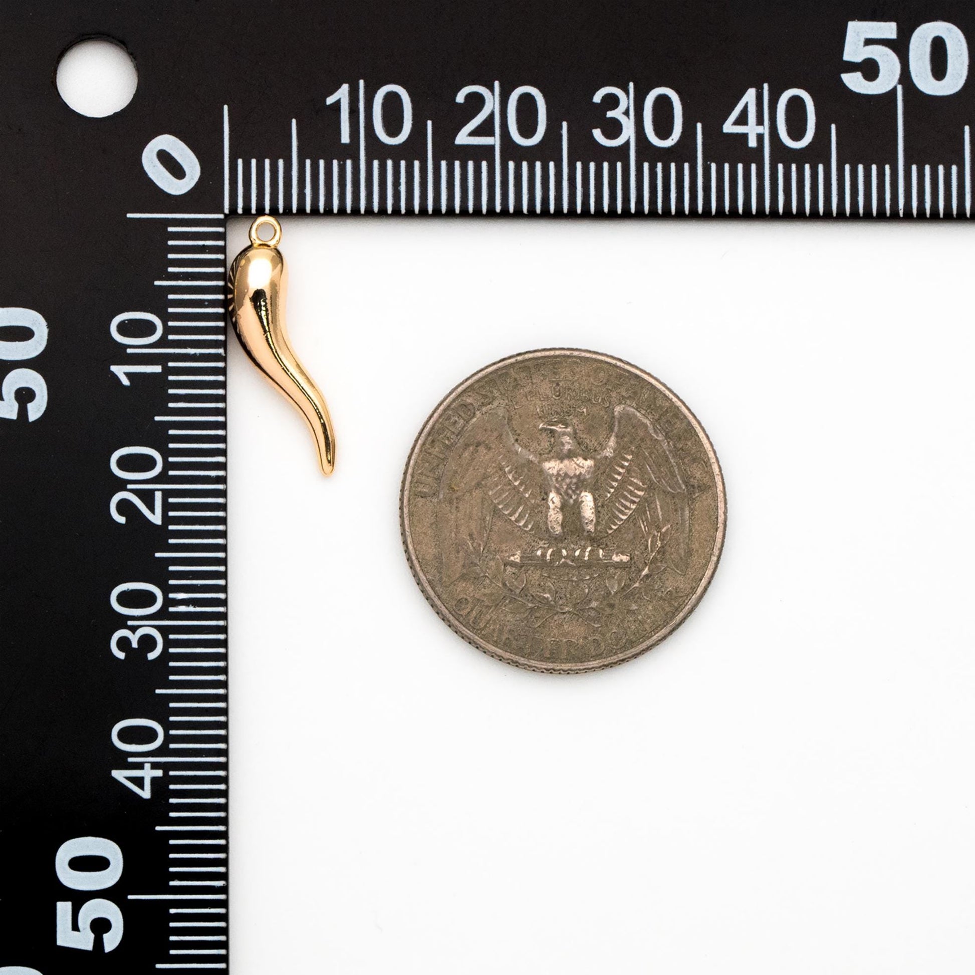 10pcs Gold Chili Charms, 18K Gold plated Brass, Pepper Pendants (GB-4606)