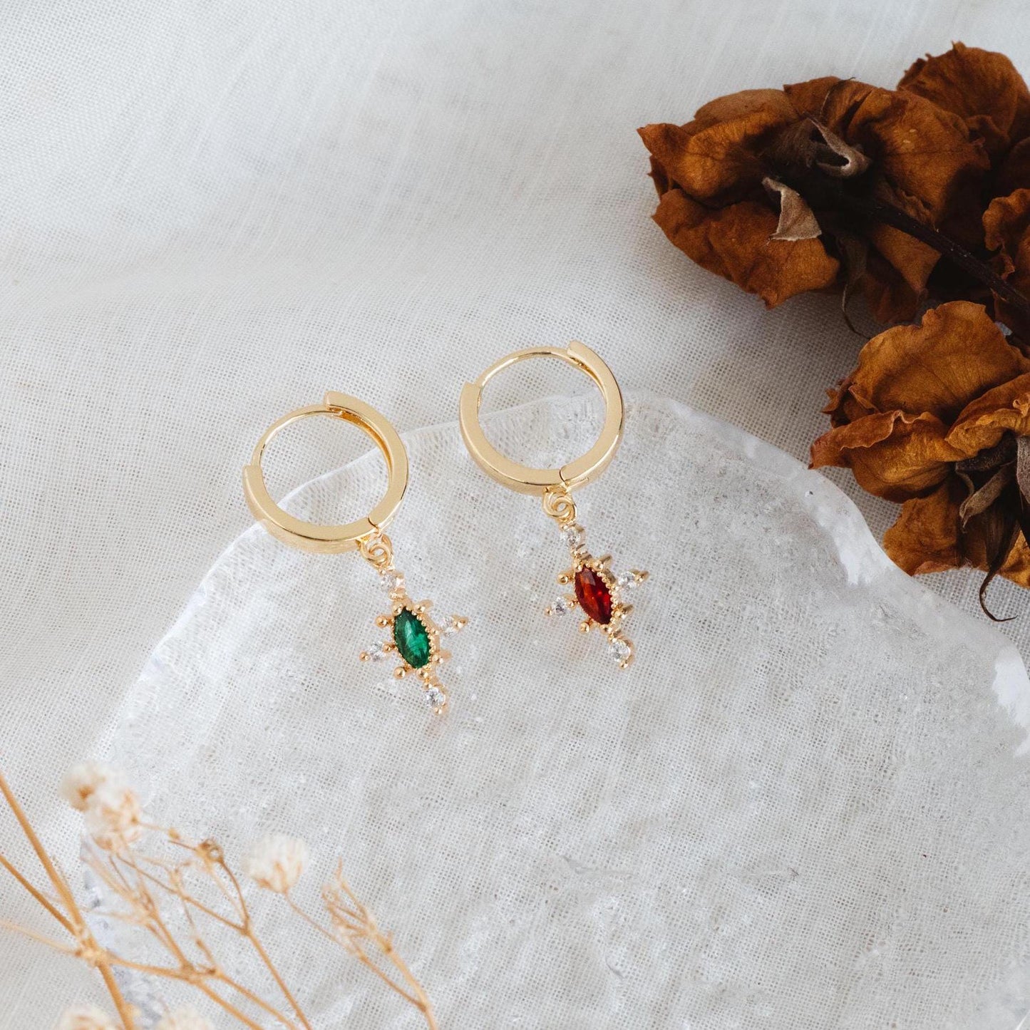 10pcs CZ pave Emerald Charm 17x11mm, Gold Plated Brass Cross Charm Pendant (GB-1276)