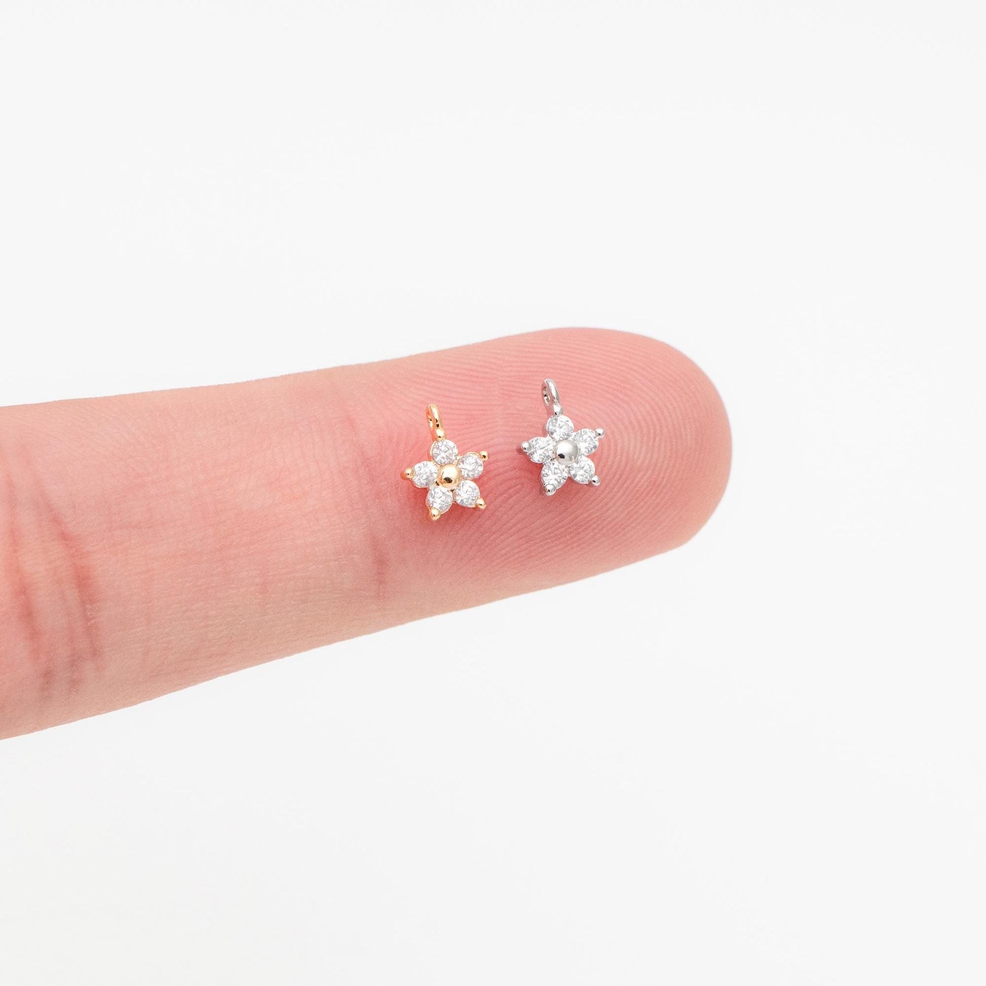 10pcs CZ Pave Gold Tiny Flower Charms, Flower Pendant, Jewelry Making, DIY Material, Crafts Supplies (GB-1762-A)