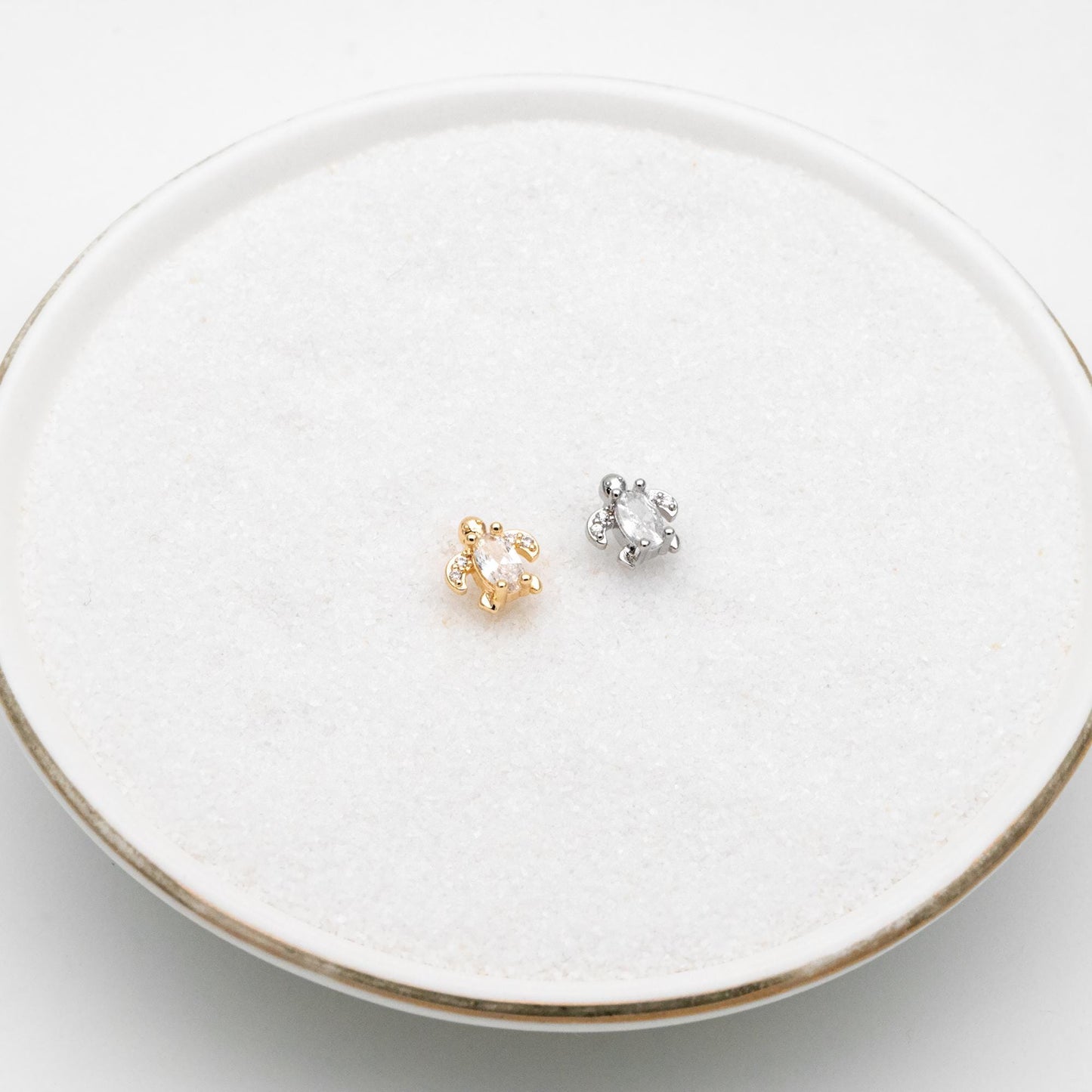 10pcs CZ Pave Gold/ Silver Tone Turtle Earrings, Gold/ Rhodium Plated Brass, Minimalist Stud Earrings (GB-4630)