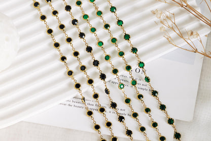 Unplated Raw Brass Designer Chain, Black/ Emerald Green Glass Flat Beaded Links 7mm (#LK-033)/ 1 Meter=3.3ft