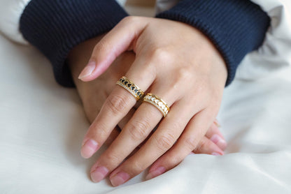 4pcs Gold Enamel Heart Ring, Everyday Ring, Modern Style Ring, Fashion Rings, Dainty Rings, Adjustable Ring (#GB-4471)