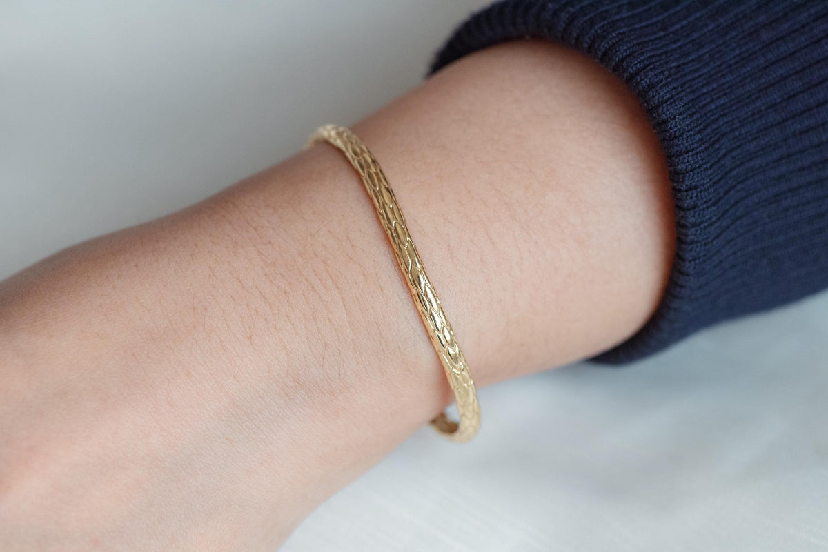 18K Gold plated Brass Snake Bangle Bracelet, Adjustable Size (GB-4560)/ 1 piece