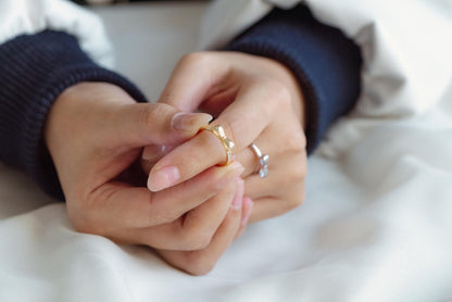 4pcs Gold/ Silver Tone Bowknot Ring, Thin Ring, Everyday Ring, Fashion Rings, Dainty Rings, Adjustable Ring (#GB-4617)