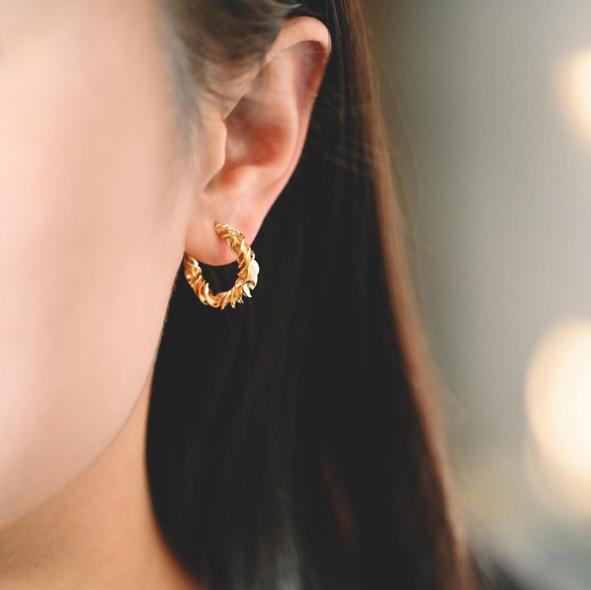 10pcs Gold Earring Studs 20mm, 18K Gold plated Brass, Round Circle Earring (GB-2146)