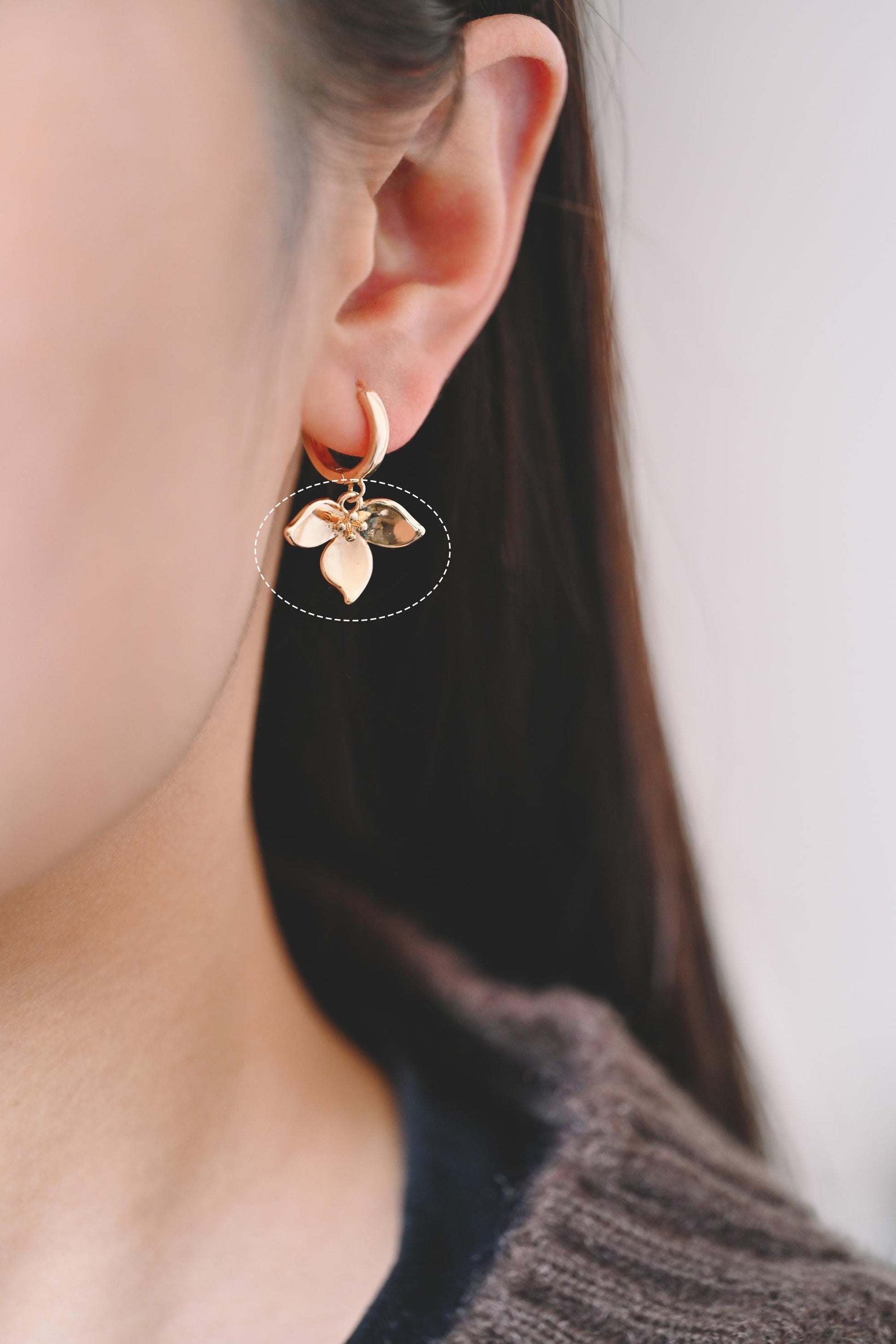 4pcs Gold Flower Charms 13x17mm, 18K Real Gold plated Brass, Floral Earring Pendants (GB-978-D)