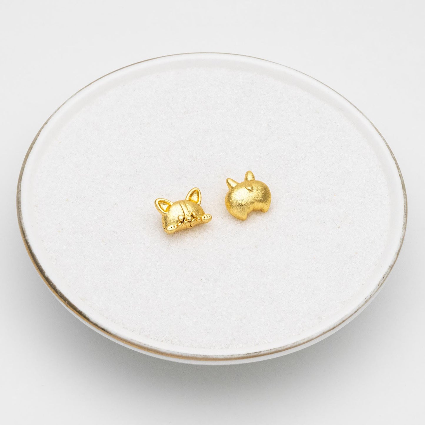 4pcs Stardust Gold Dog Stud Earrings: Asymmetrical Raccoon Earring (GB-4631)