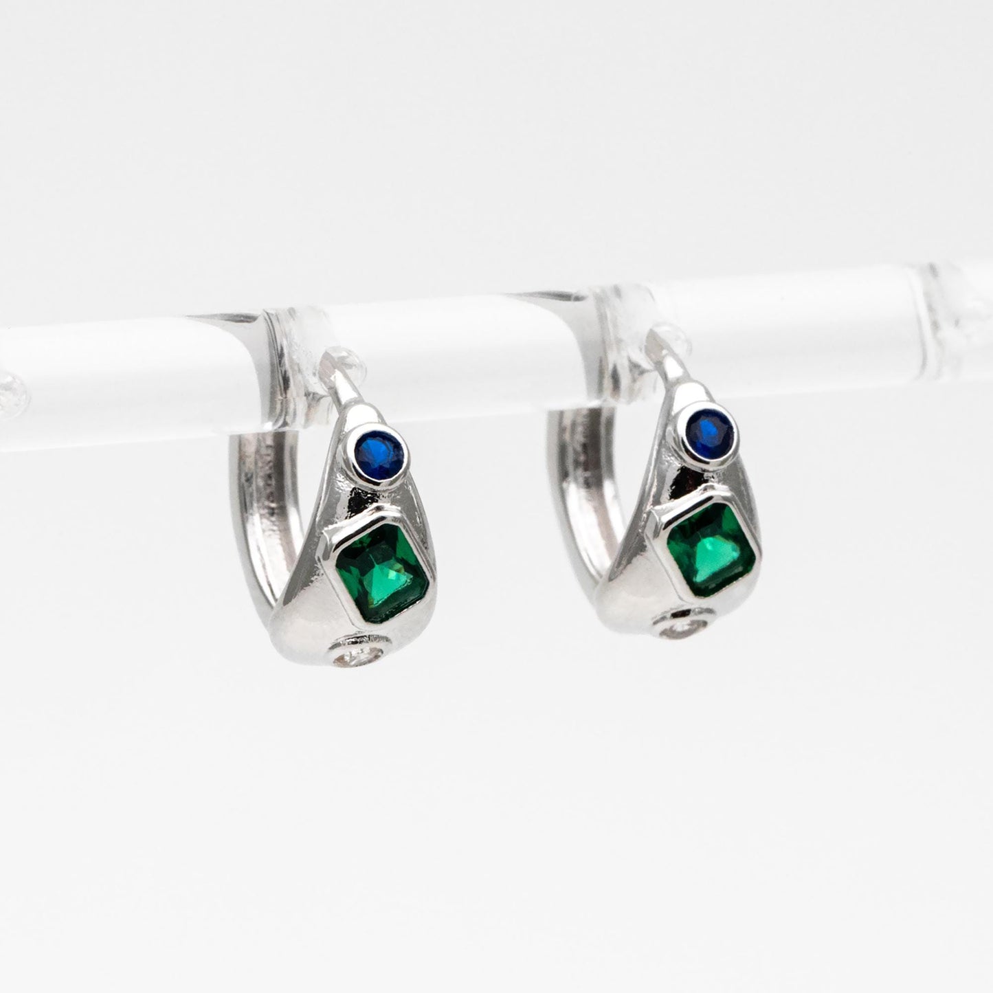 4pcs Emerald CZ Pave Gold/ Silver Hoop Earrings, Hoop Earrings, Dainty Huggie Earrings, Minimalist Earring, Small Hoops Earring (GB-3448)