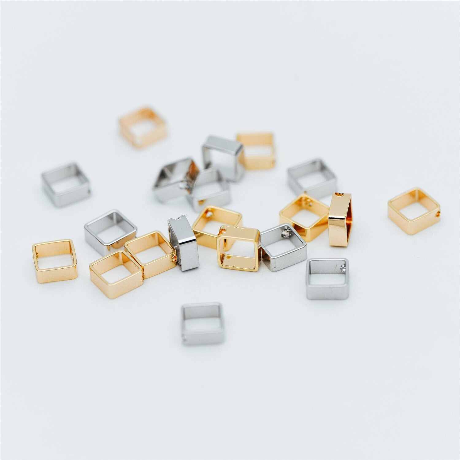10pcs Gold/ Silver tone Square Link Charms 6mm, Gold/ Rhodium plated Brass, Geometric Hoop Connectors with 1 Hole (GB-616)