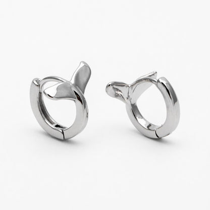 4pcs Gold/ Silver Whale Tail Hoop Earrings, Dainty Huggie Earrings, Minimalist Hoops, Huggies (GB-4340)