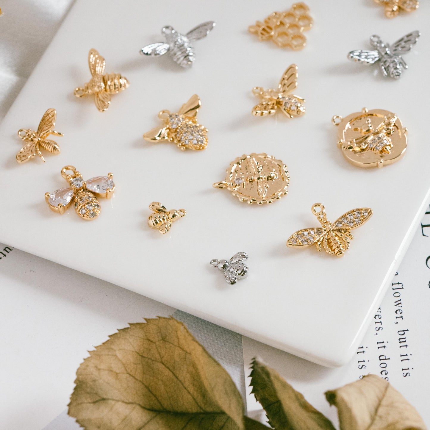 10pcs Gold/ Silver Bee Charm Jewelry Making, Insect Theme Supplies (GB-3093)