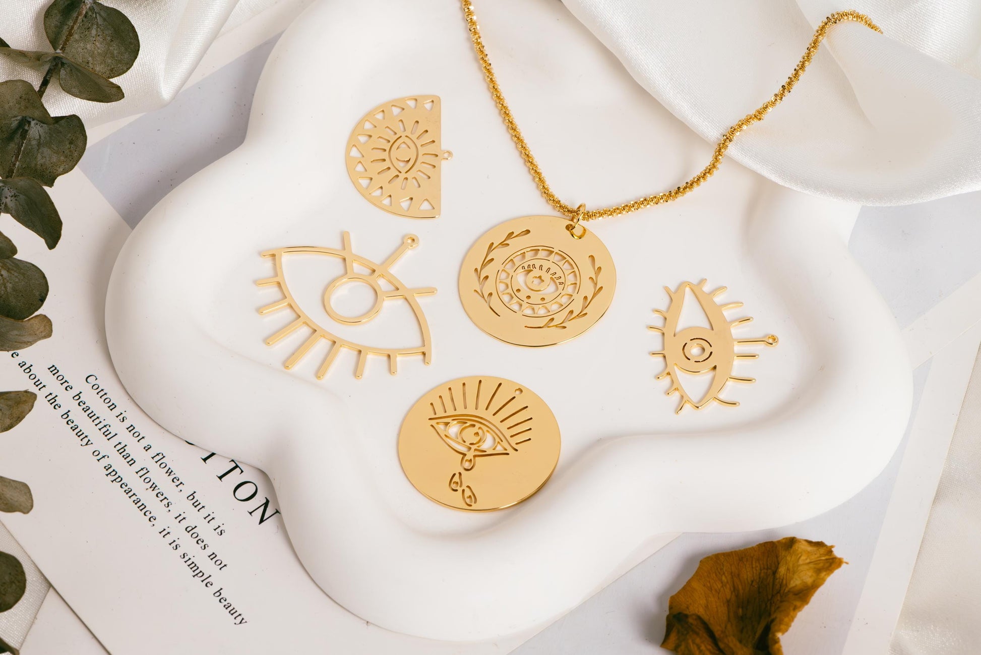 4pcs Gold Evil Eye Charm, 18K Gold plated Brass Eye Pendants (GB-1435)