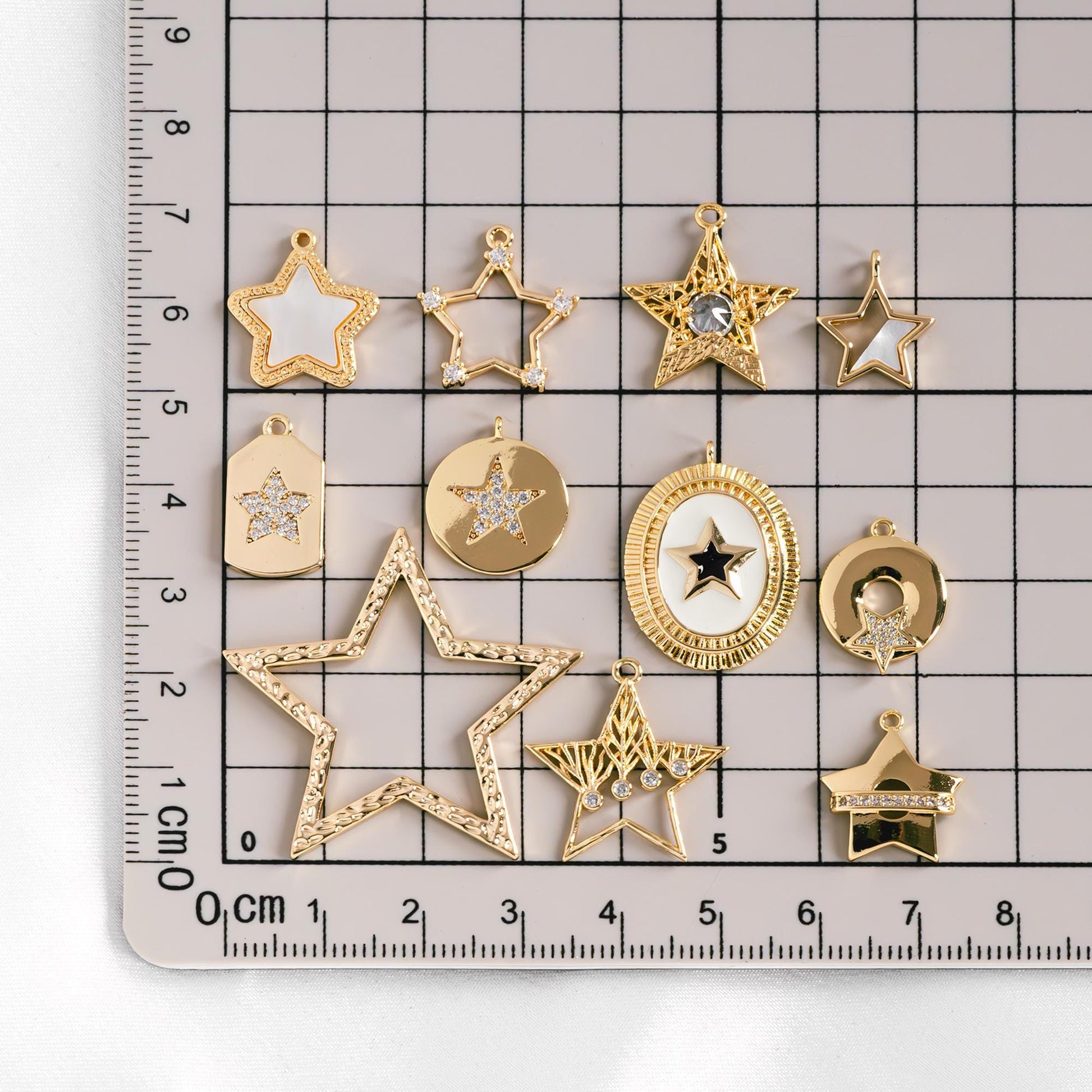 4pcs Gold Star Charm, Earring Findings, Jewelry Making, Diy Material, Jewelry Supplies (GB-2900)