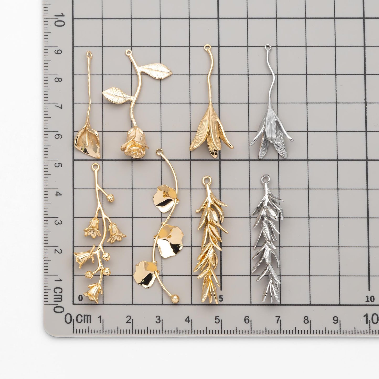 4pcs Gold/ Silver Tone Branch Leaf Charm Pendants , Gold/ Rhodium plated Brass, Lead Nickel Free (GB-954)