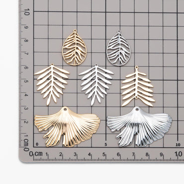 10pcs Gold/ Silver Tone Leaf Charm Pendants, Gold/ Rhodium plated Brass, Lead Nickel Free (GB-3057)